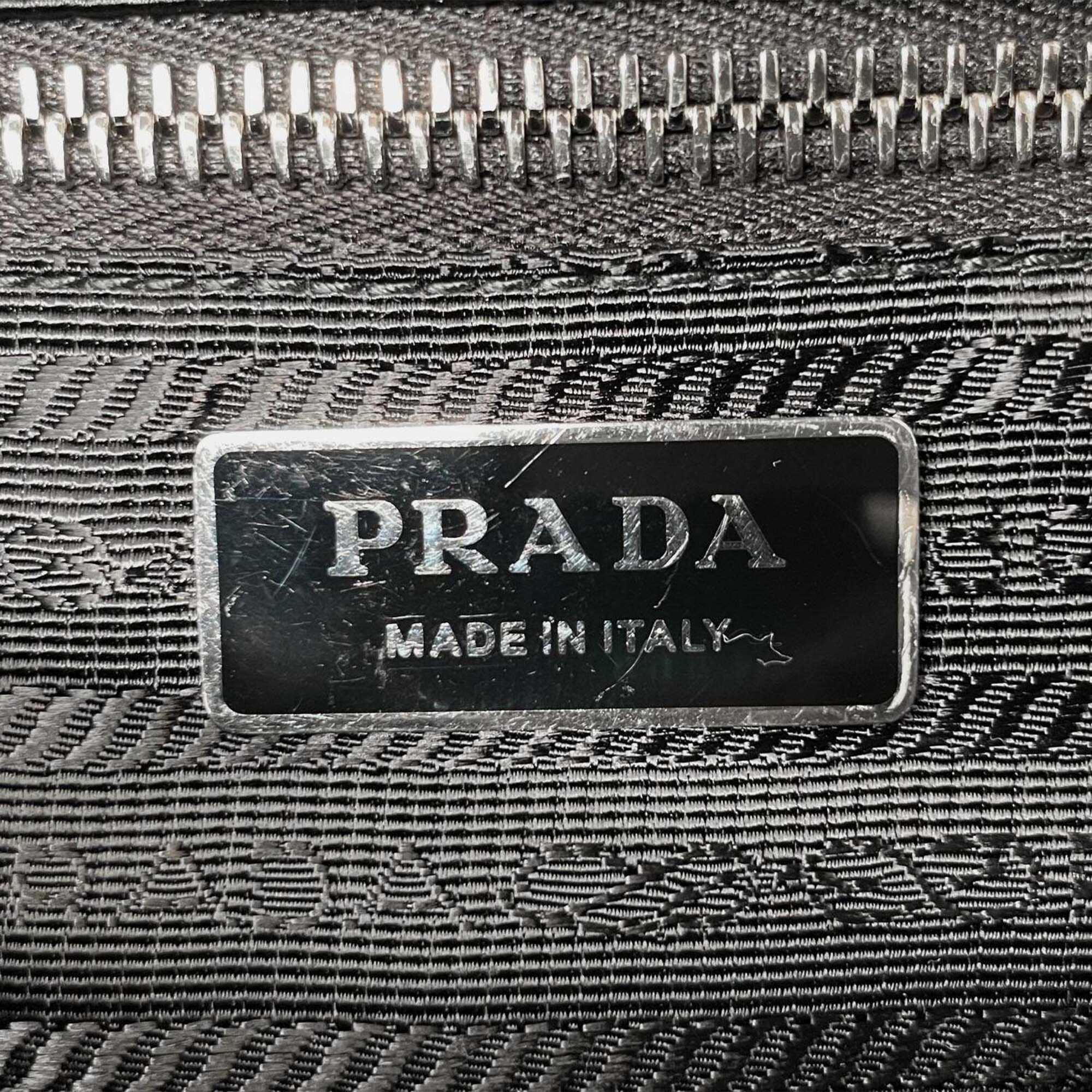Prada Black Leather Shoulder Bag (Pre-Owned)