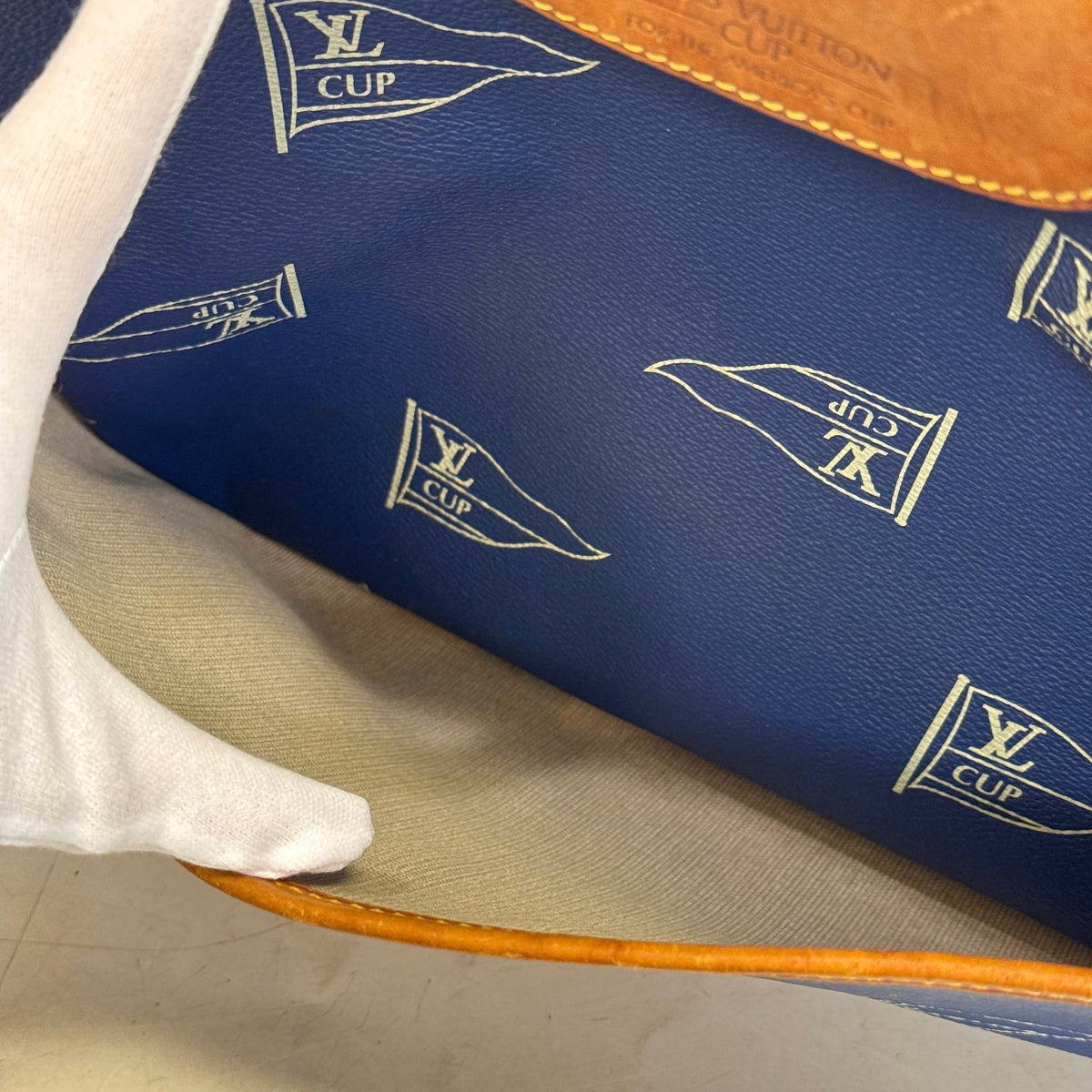 Louis Vuitton Blue Pvc Leather Messenger Bag Shoulder Bag (Pre-Owned)