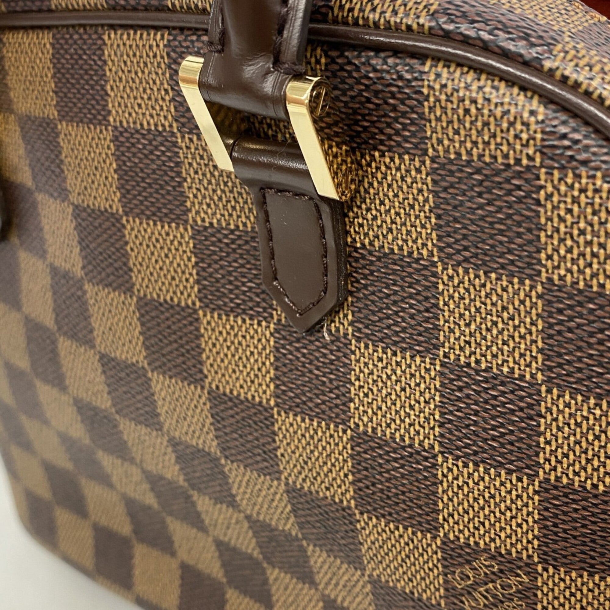 Louis Vuitton Ebene Handbag (Pre-Owned)