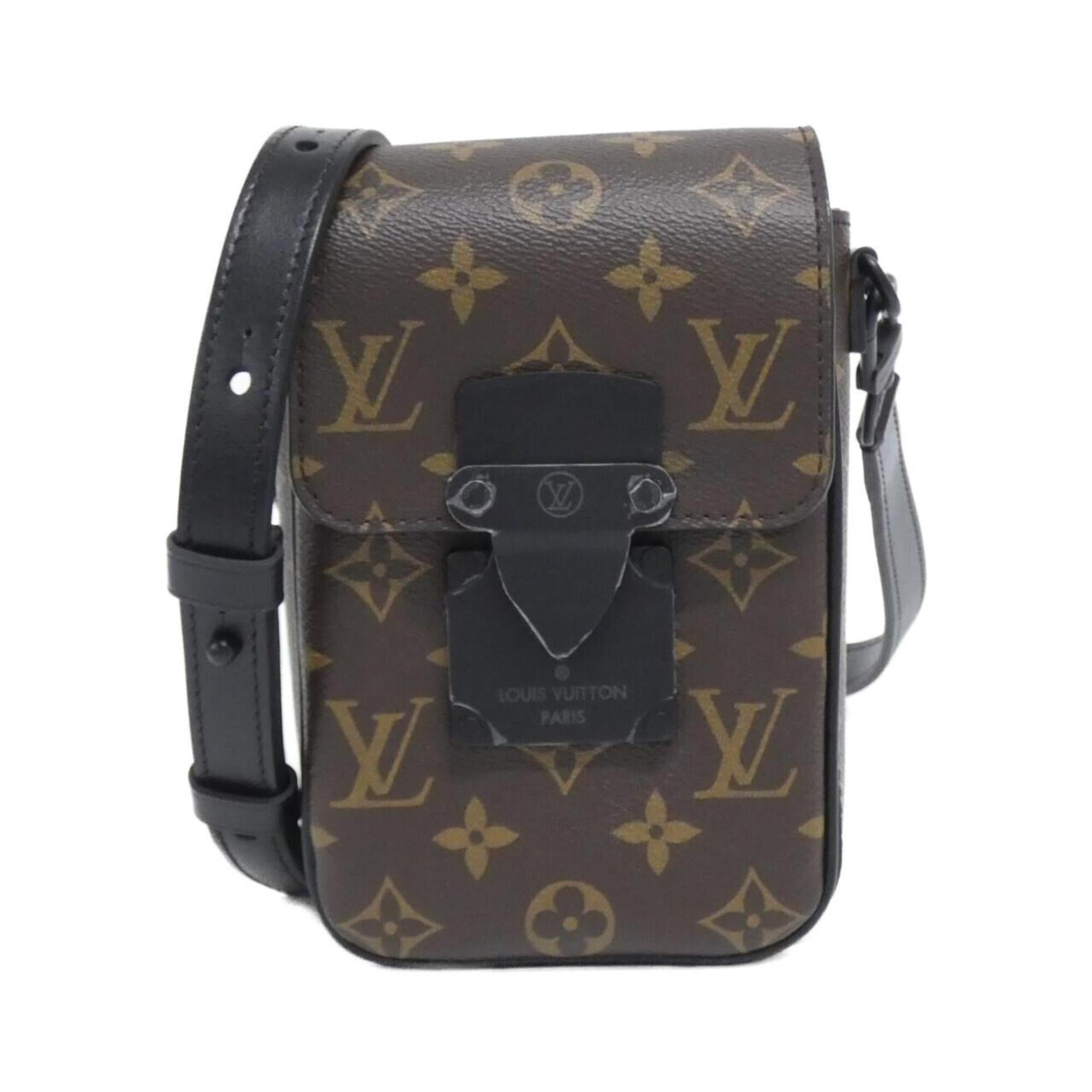 Louis Vuitton Brown Coated Canvas Shoulder Bag (Pre-Owned)