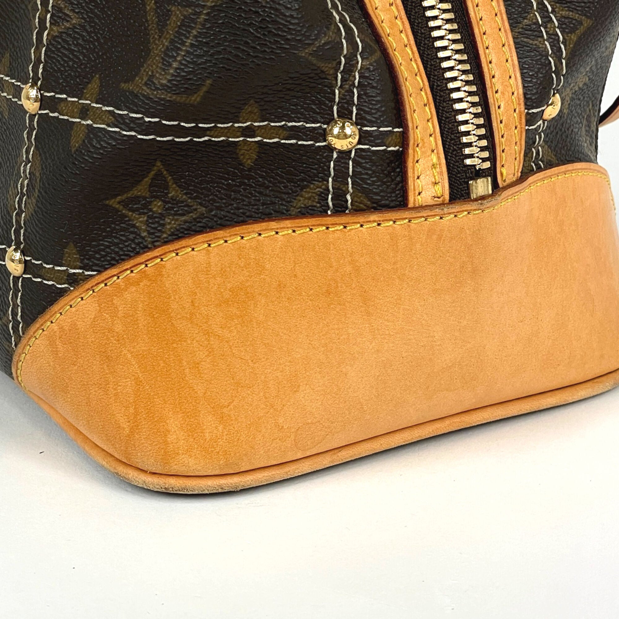 Louis Vuitton Brown Monogram Handbag Shoulder Bag (Pre-Owned)