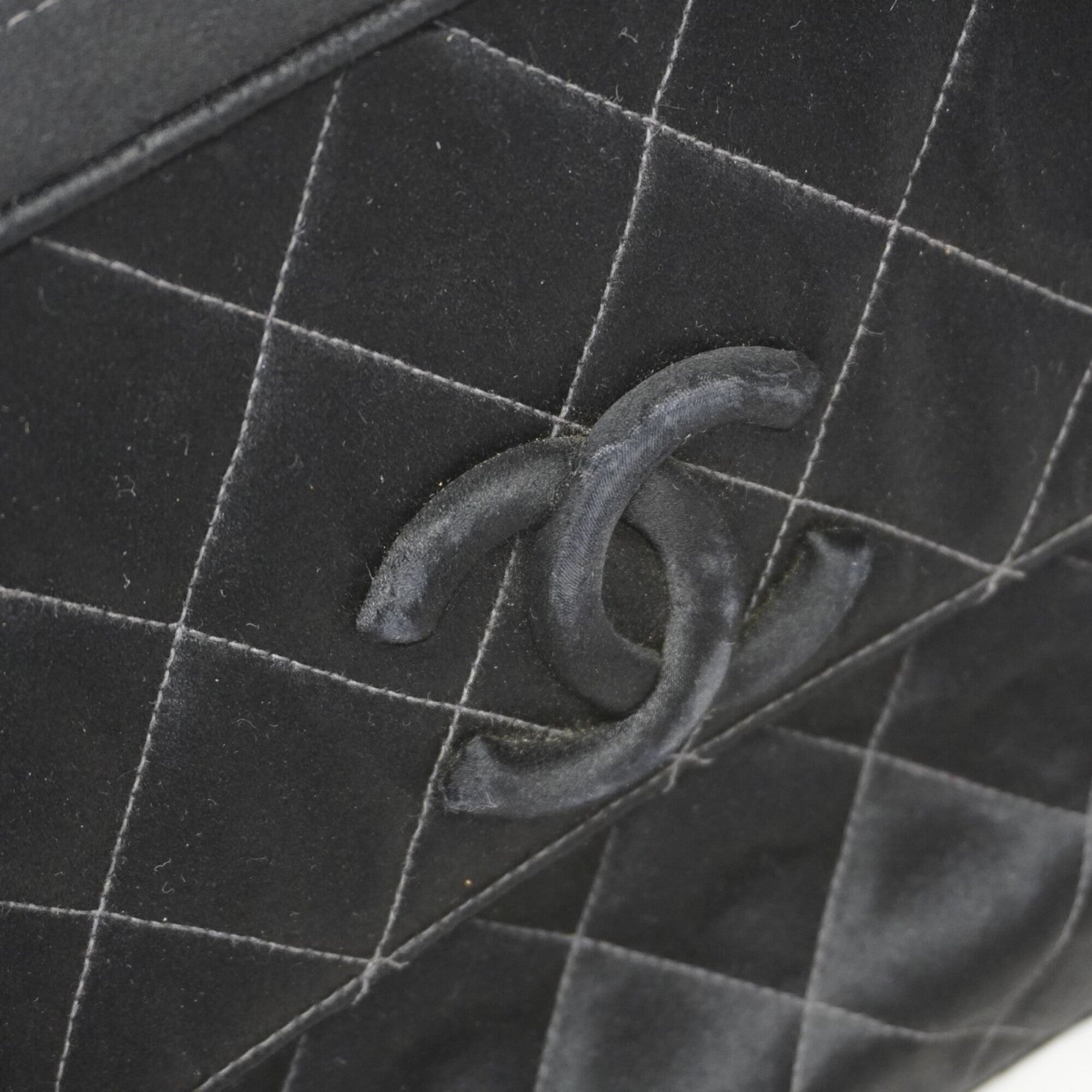 Chanel Black Satin Shoulder Bag (Pre-Owned)