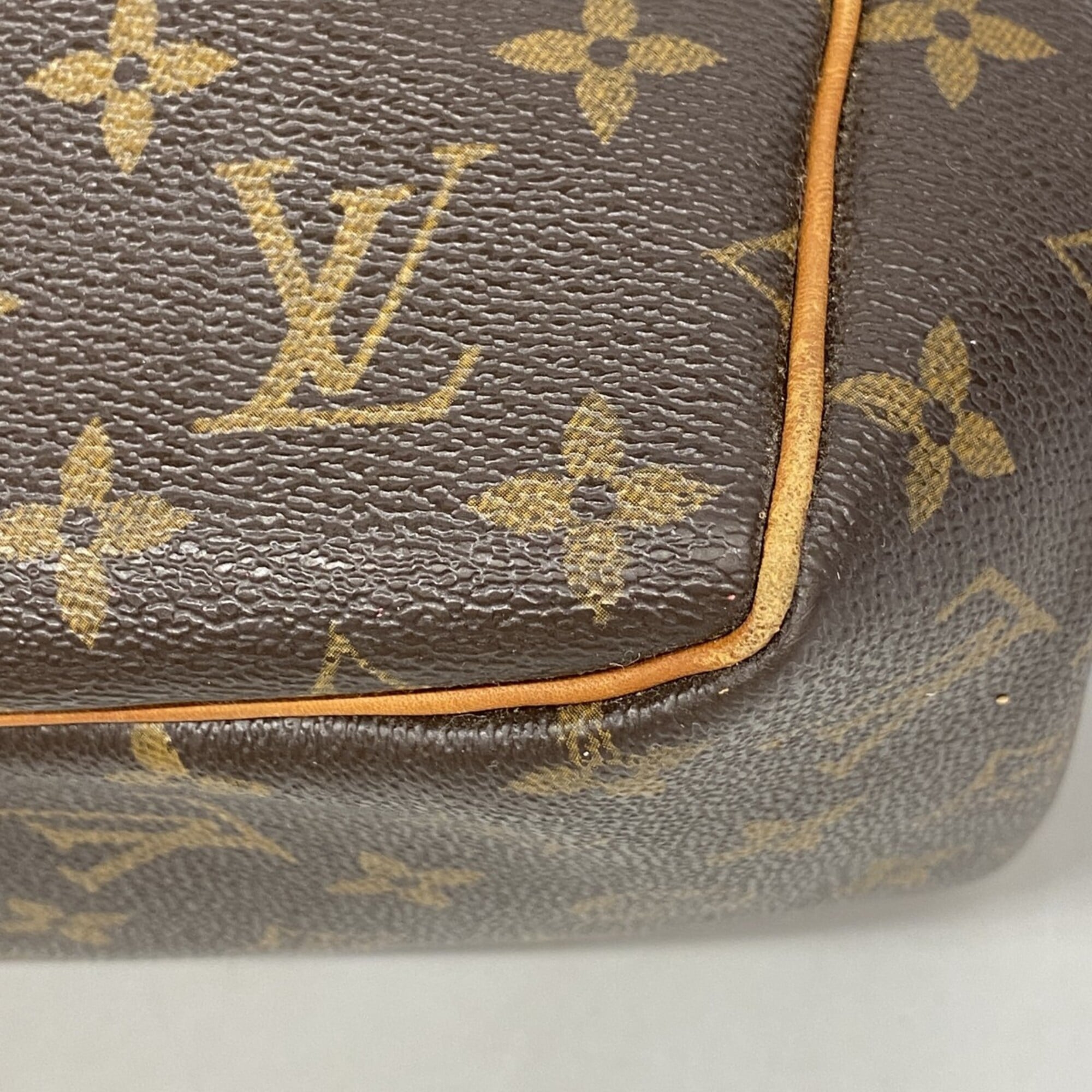 Louis Vuitton Brown Tote Bag (Pre-Owned)