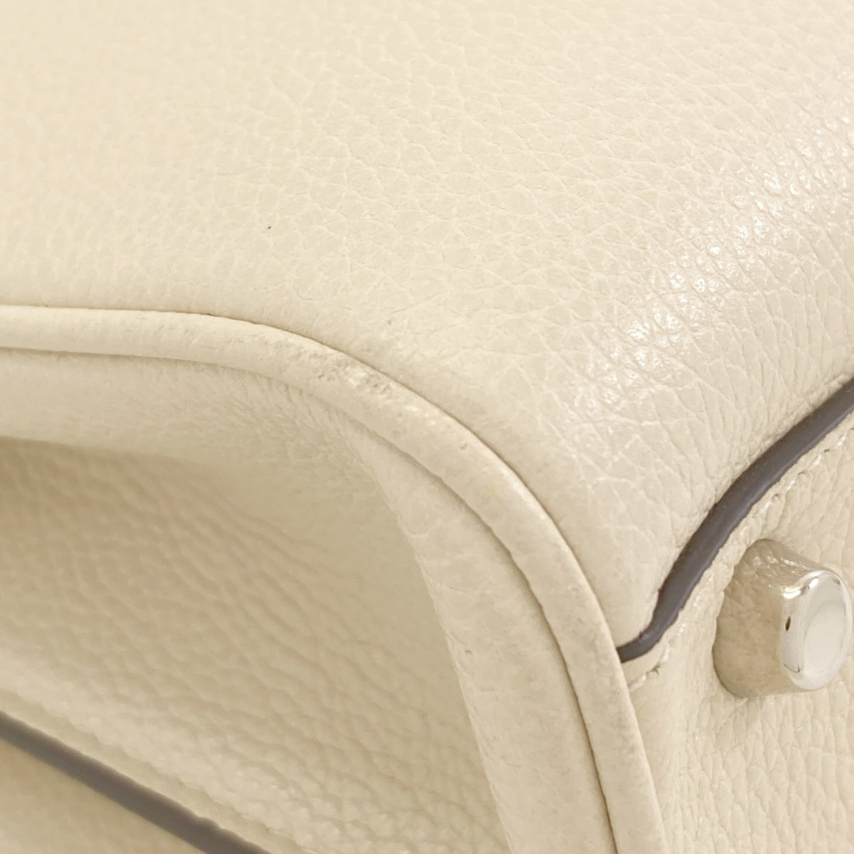 Gucci White Leather Handbag (Pre-Owned)
