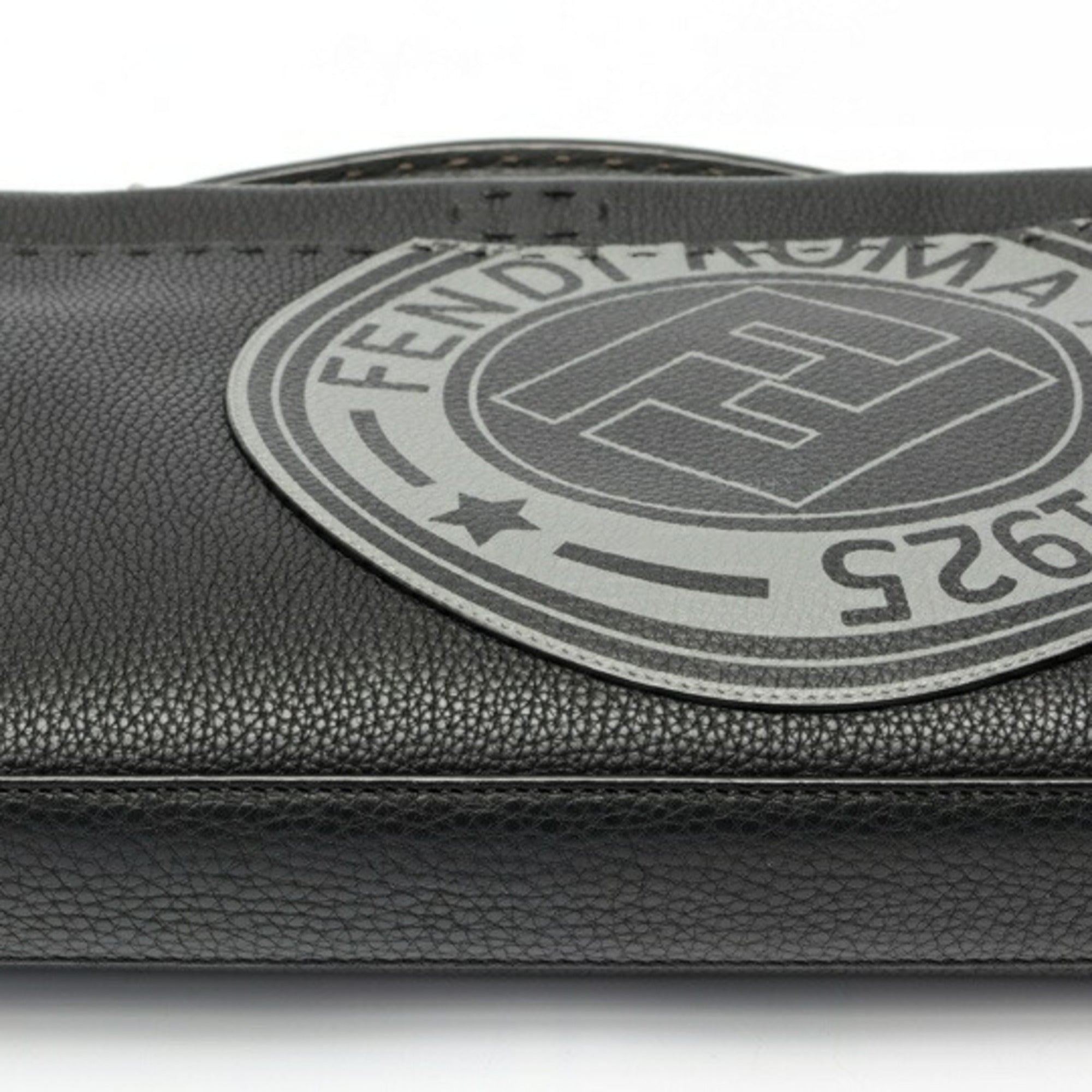 Fendi Black Gray Leather Shoulder Bag (Pre-Owned)