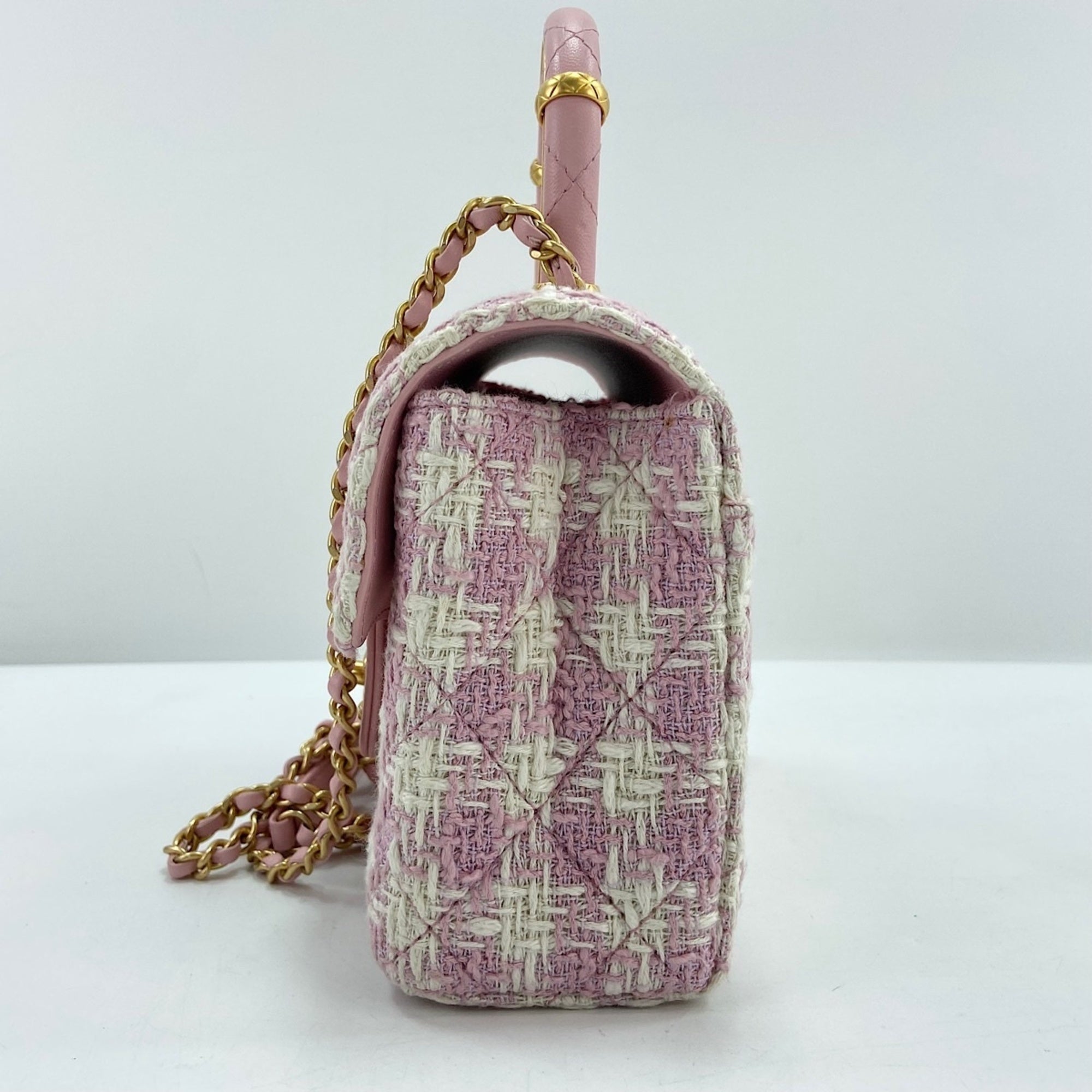Chanel Pink Tweed Shoulder Bag (Pre-Owned)
