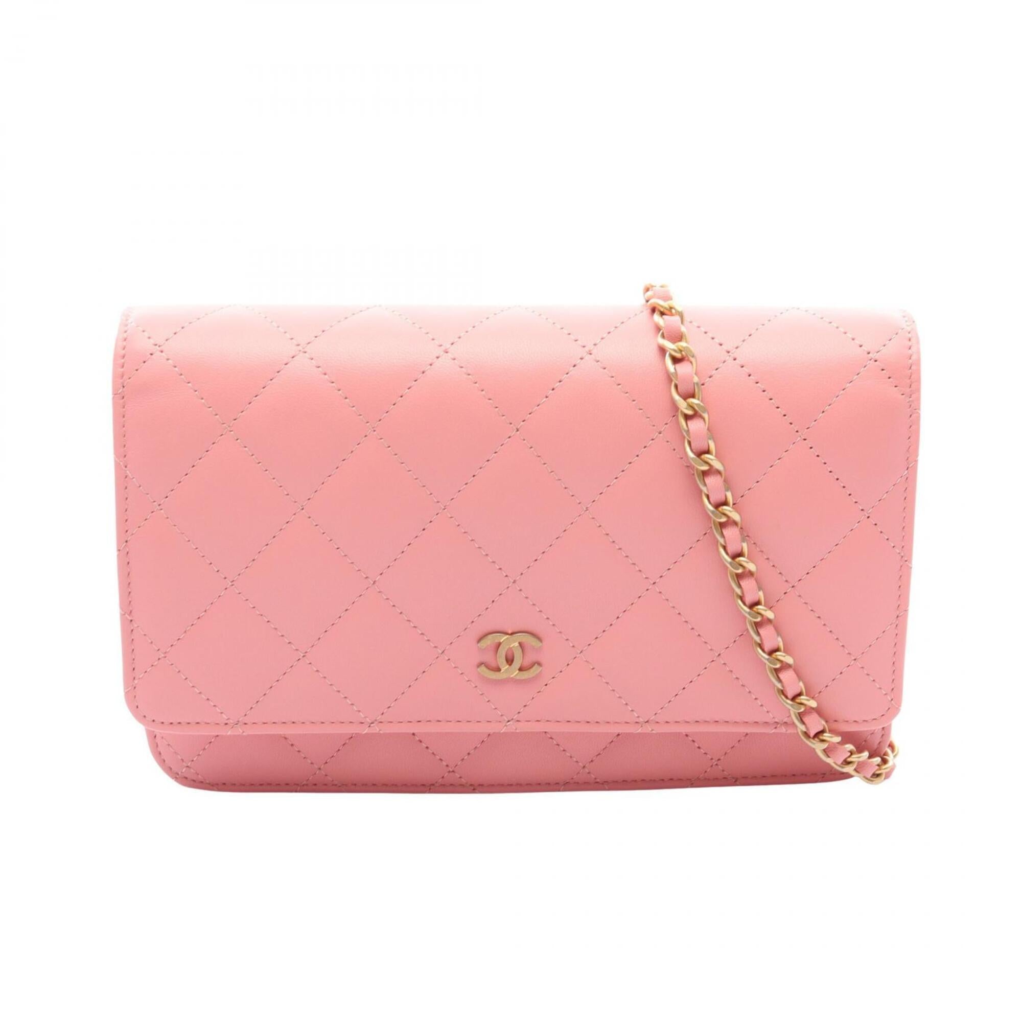 Chanel Matelasse Pink Leather Handbag Shoulder Bag (Pre-Owned)