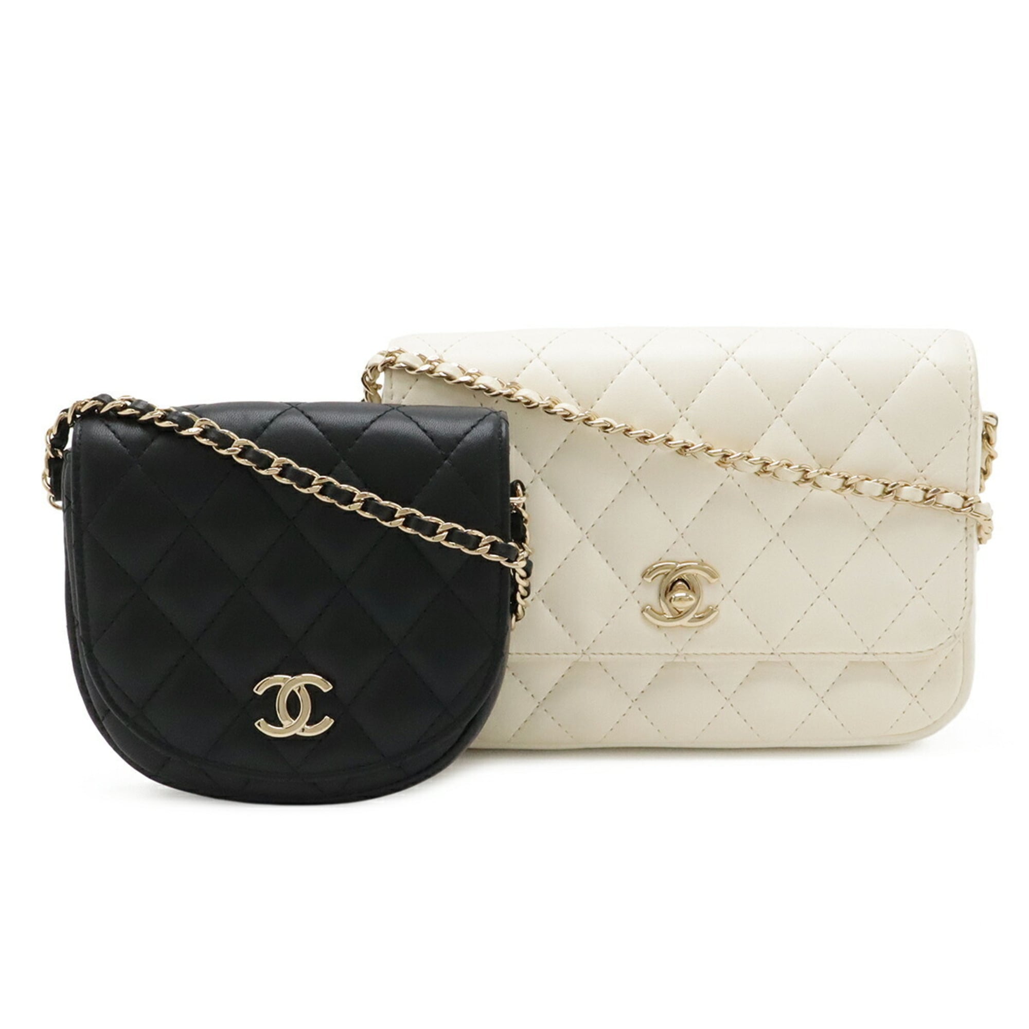 Chanel Matelasse Black Ivory Leather Pochette Shoulder Bag (Pre-Owned)