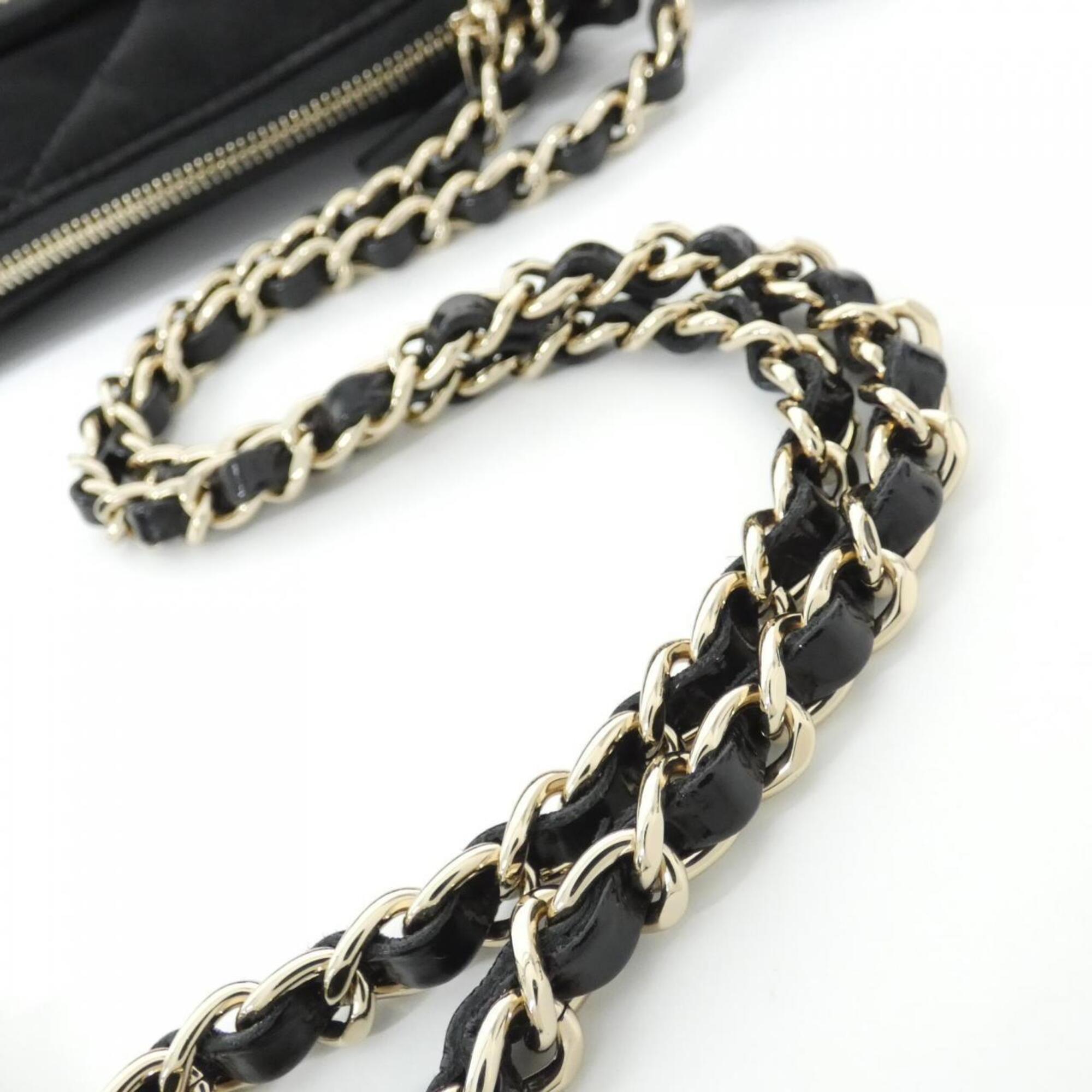 Chanel Black Handbag Shoulder Bag (Pre-Owned)