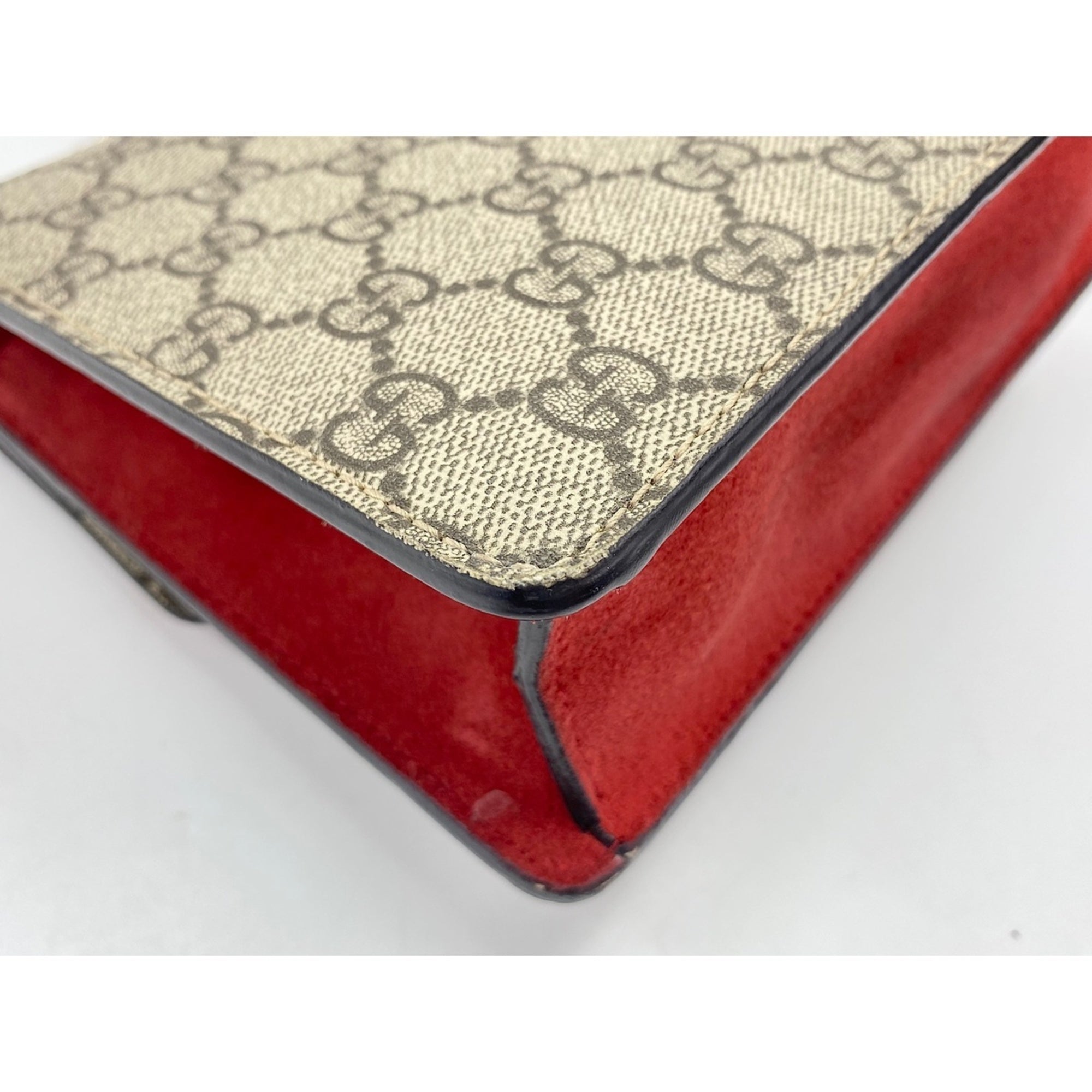 Gucci Red Color Shoulder Bag (Pre-Owned)