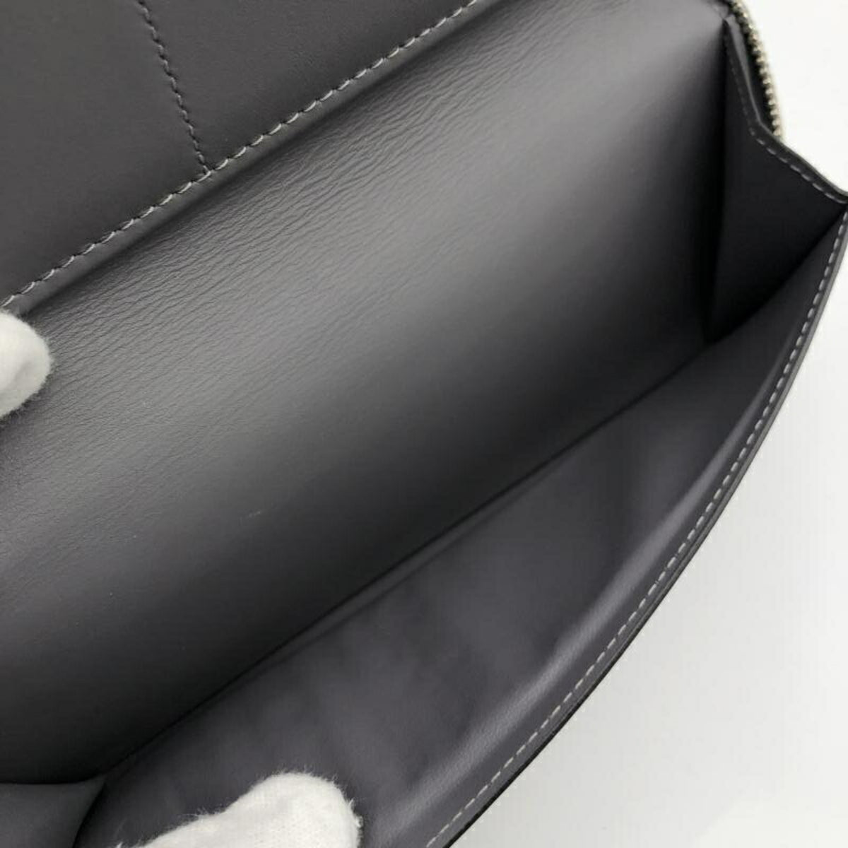 Louis Vuitton Silver Long Wallet (Bi-Fold) (Pre-Owned)