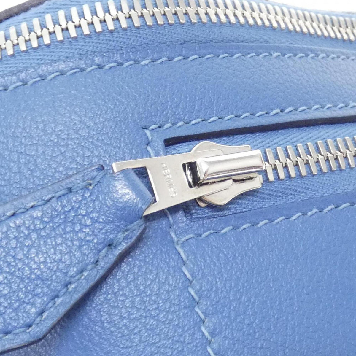 Hermes Azur Shoulder Bag (Pre-Owned)