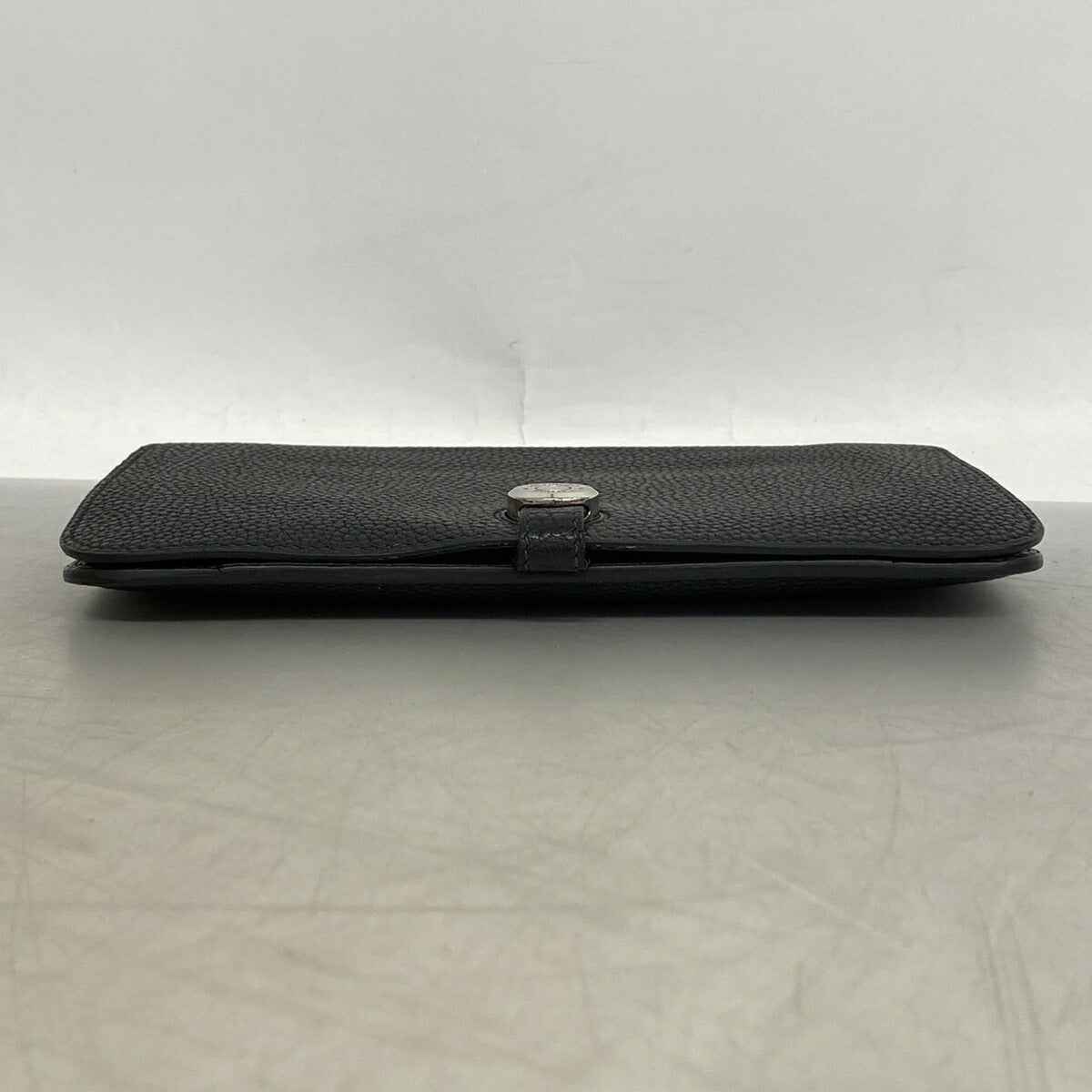 Hermes Black Togo Leather Long Wallet (Bi-Fold) (Pre-Owned)