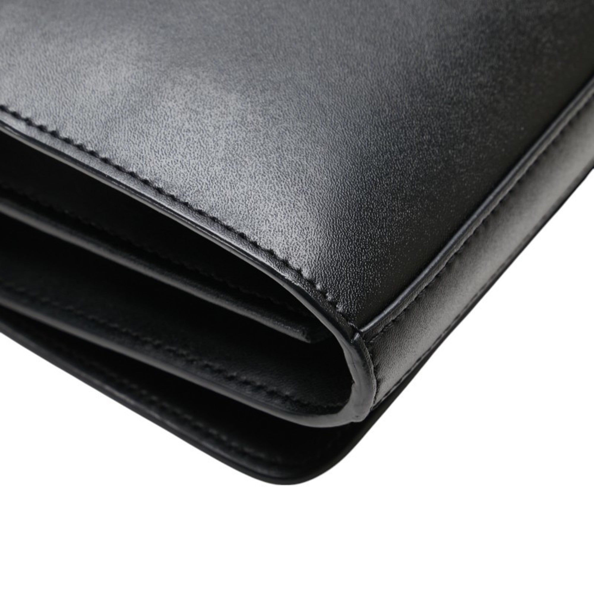 Fendi Black Leather Shoulder Bag (Pre-Owned)