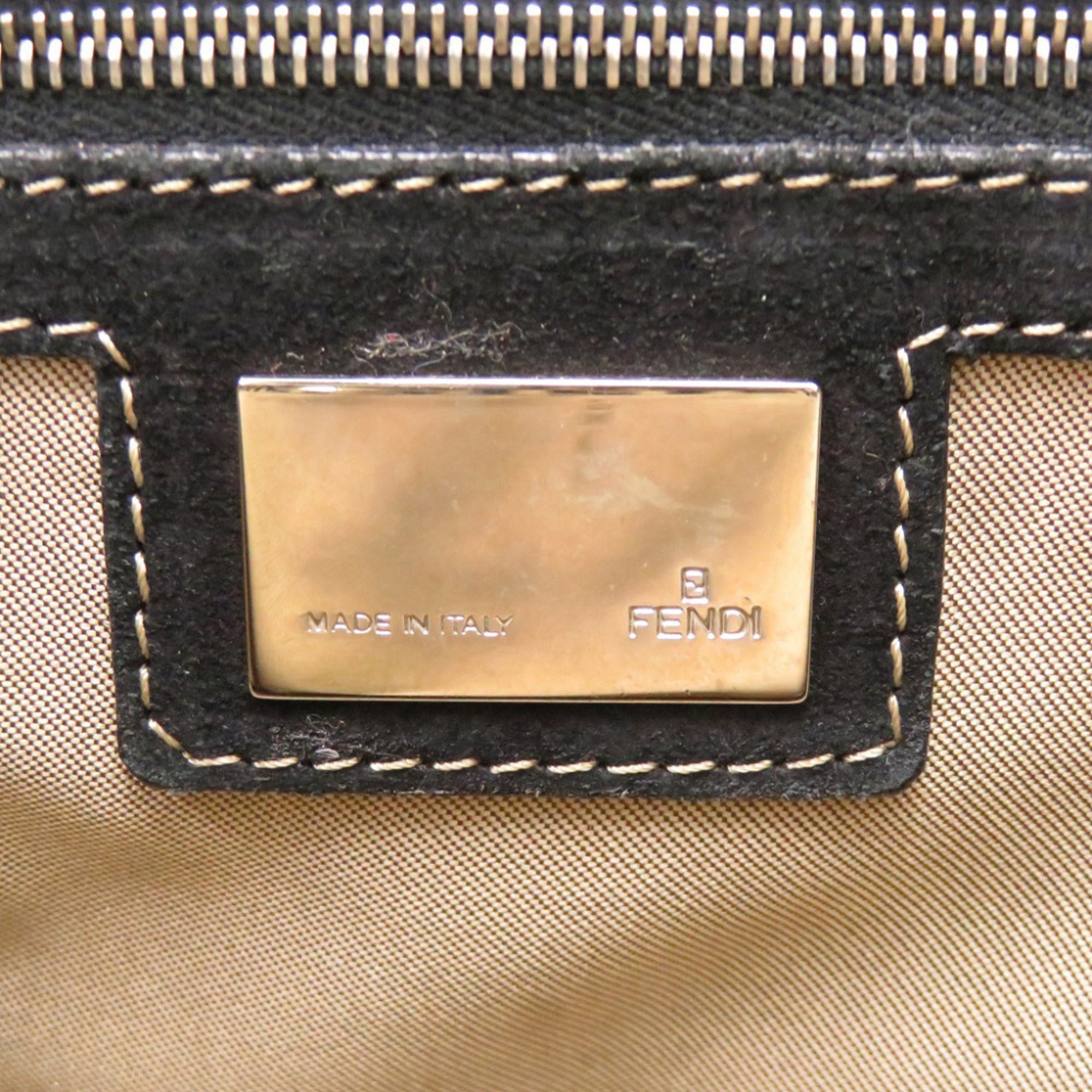 Fendi Black Canvas Handbag (Pre-Owned)