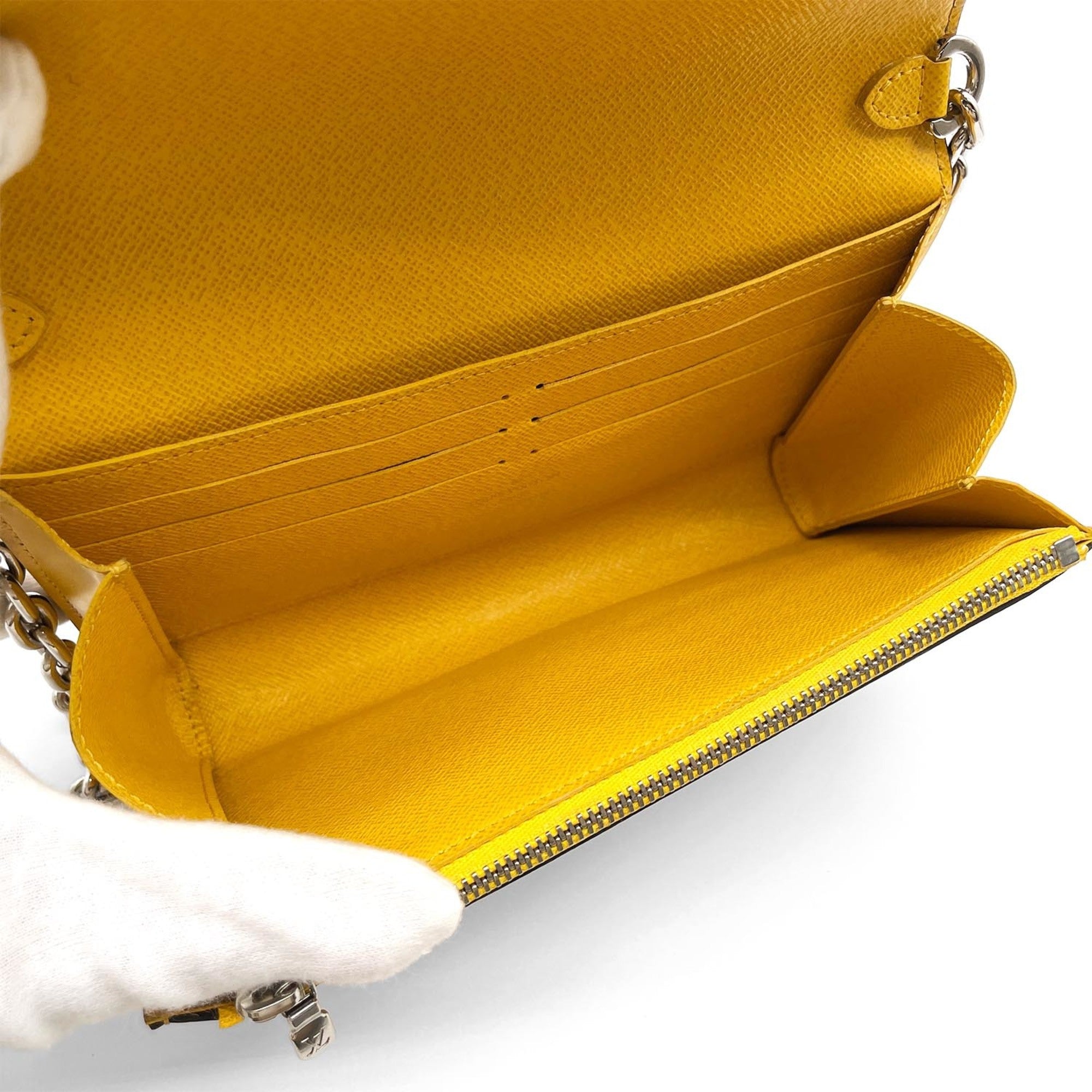 Louis Vuitton Yellow Epi Leather Shoulder Bag (Pre-Owned)