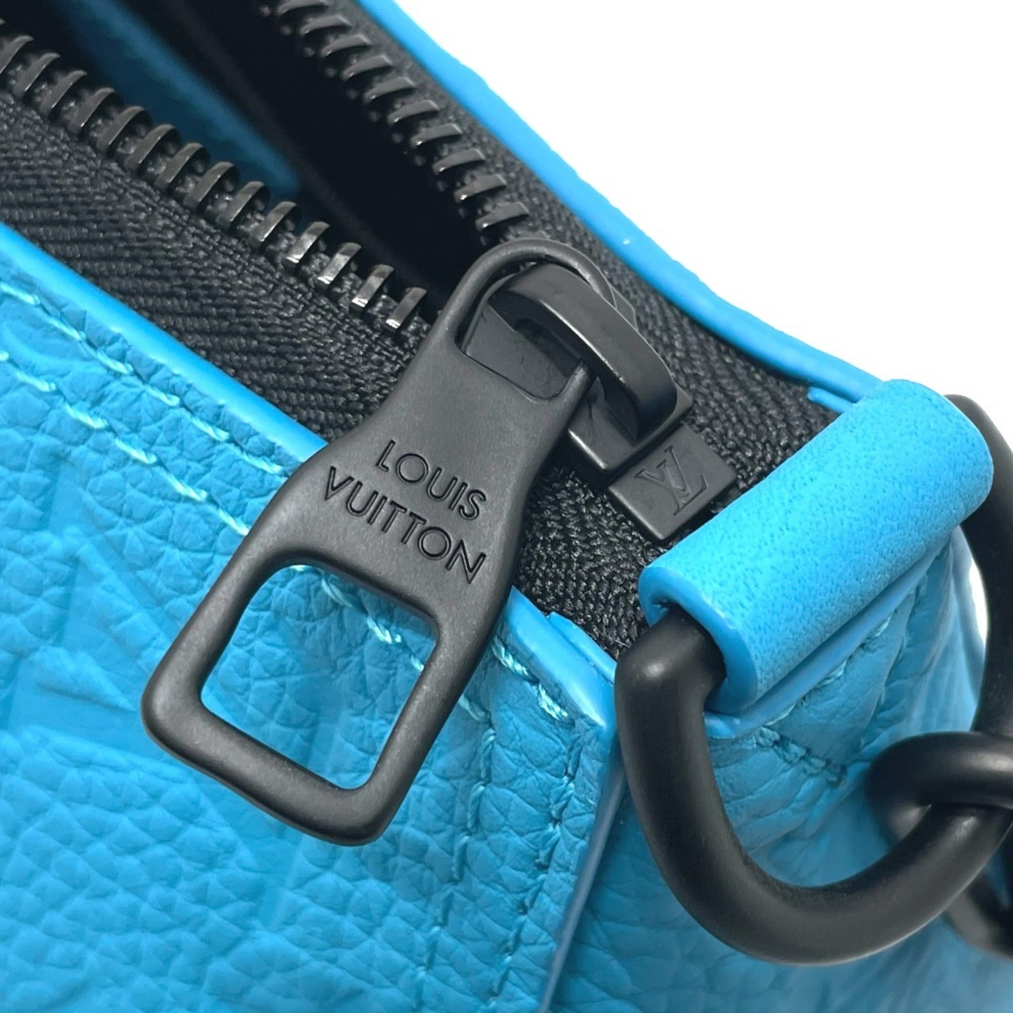Louis Vuitton Blue Monogram Empreinte Shoulder Bag (Pre-Owned)