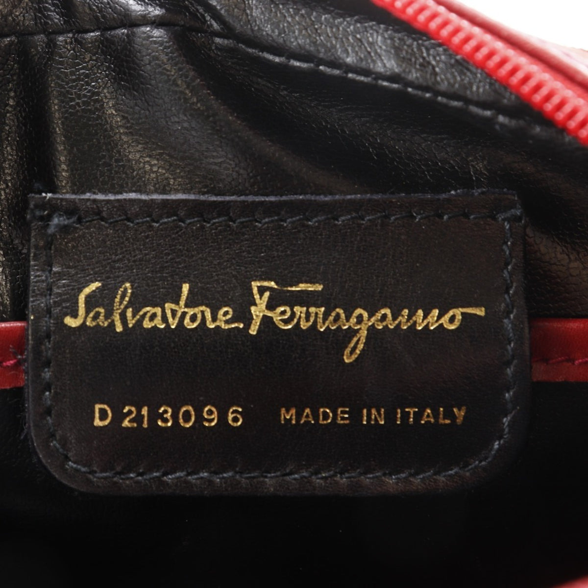 Salvatore Ferragamo Vara Red Color Leather Shoulder Bag (Pre-Owned)
