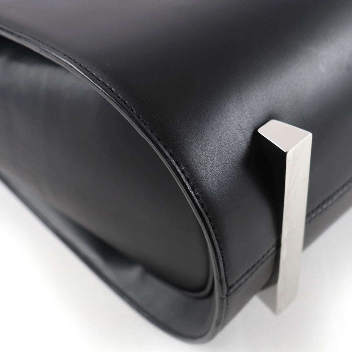Alexander Wang Black Leather Handbag Shoulder Bag (Pre-Owned)
