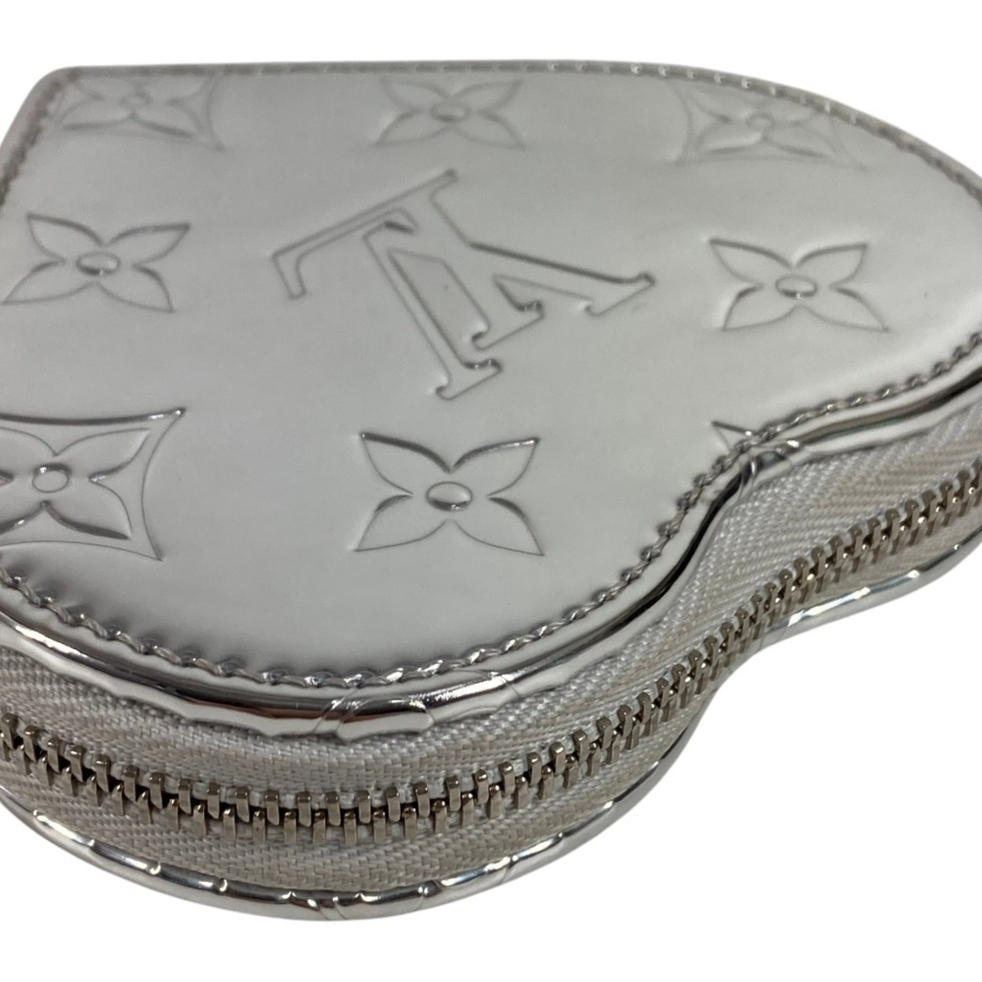 Louis Vuitton Silver Leather Coin Purse/Coin Case (Pre-Owned)
