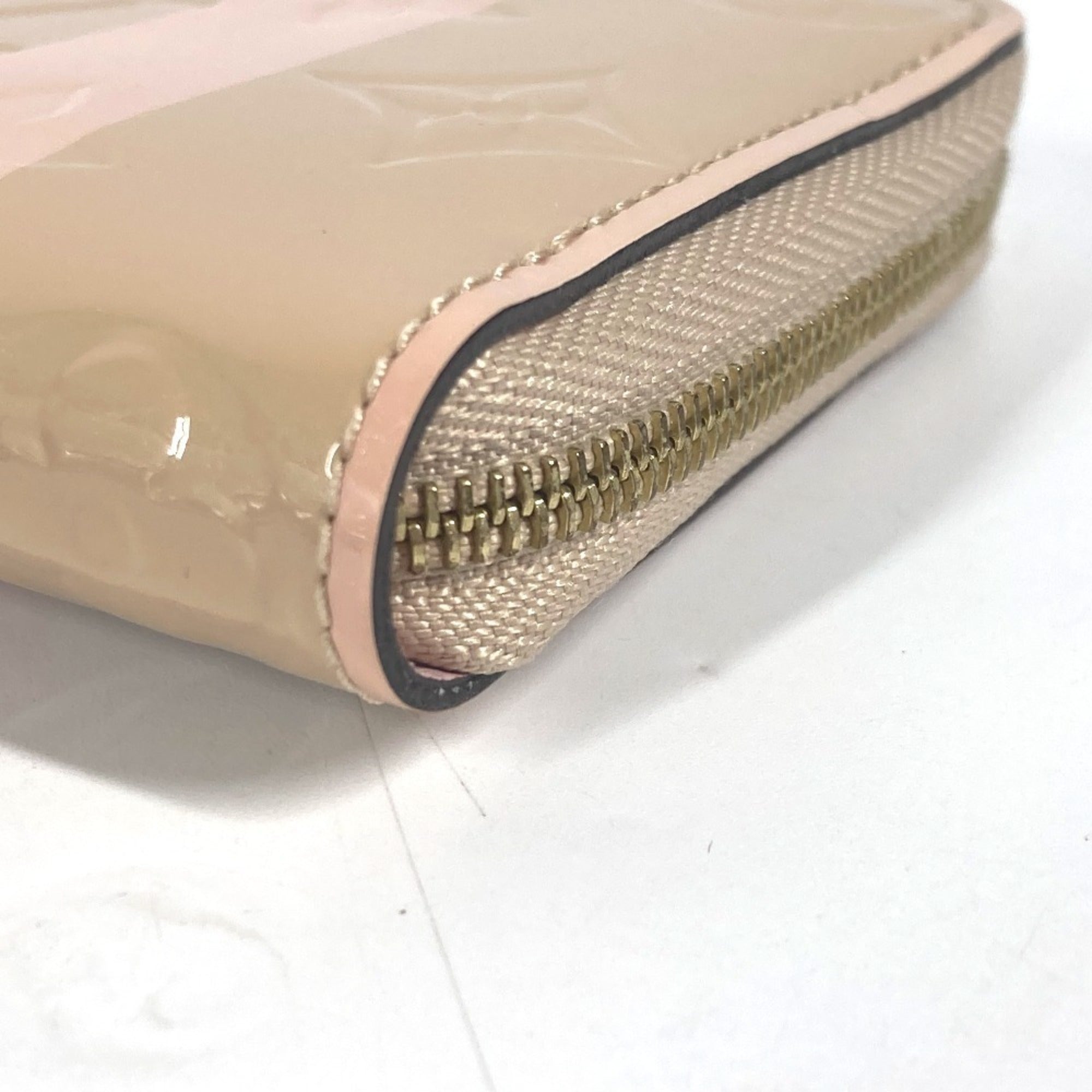 Louis Vuitton Beige Pink Vernis Long Wallet (Bi-Fold) (Pre-Owned)