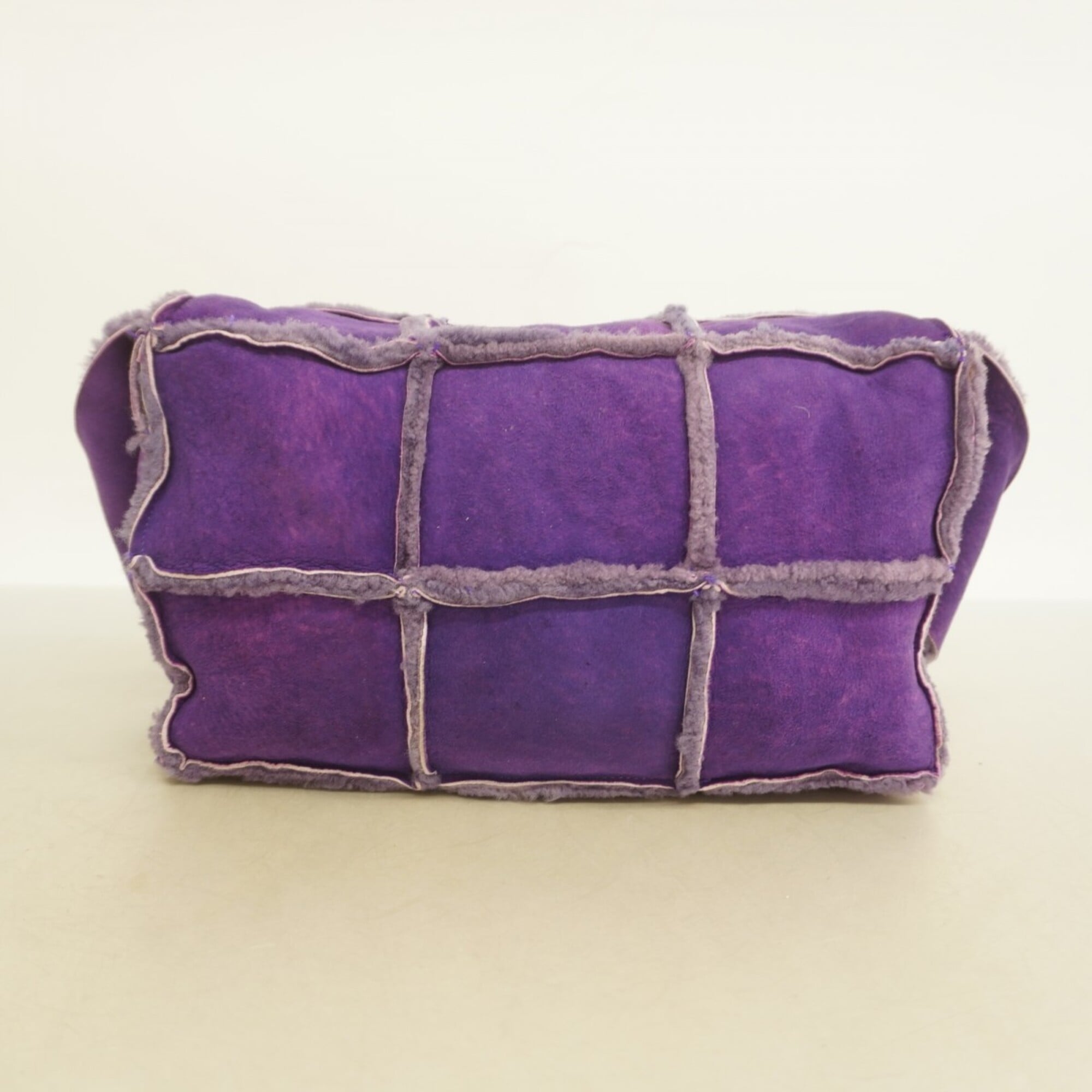 Chanel Purple Shoulder Bag (Pre-Owned)