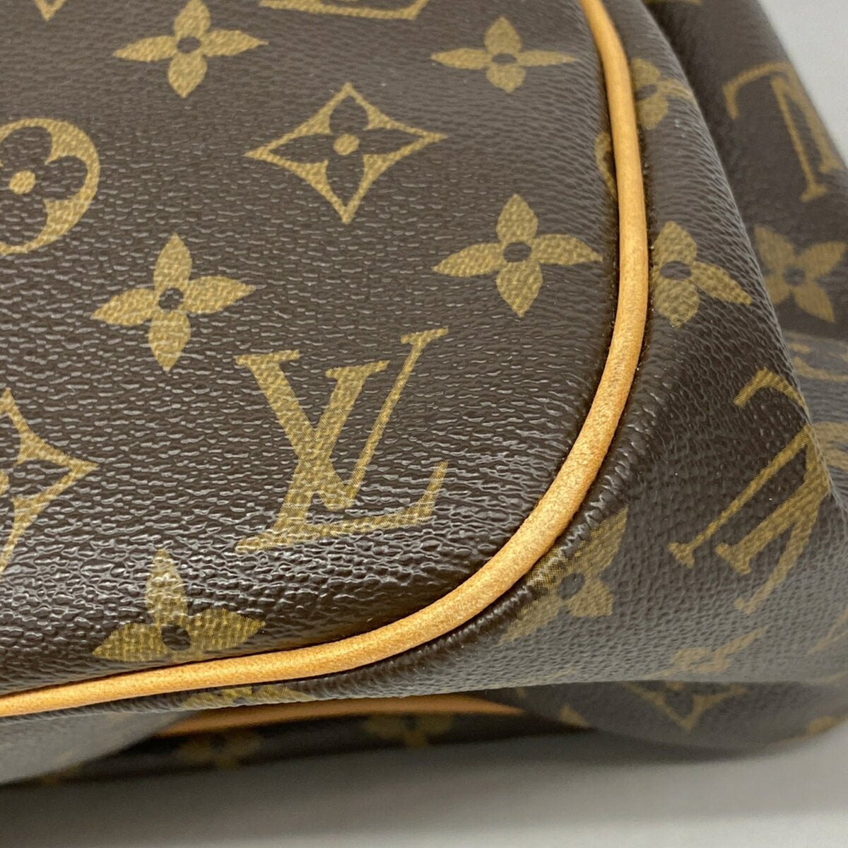 Louis Vuitton Brown Tote Bag (Pre-Owned)
