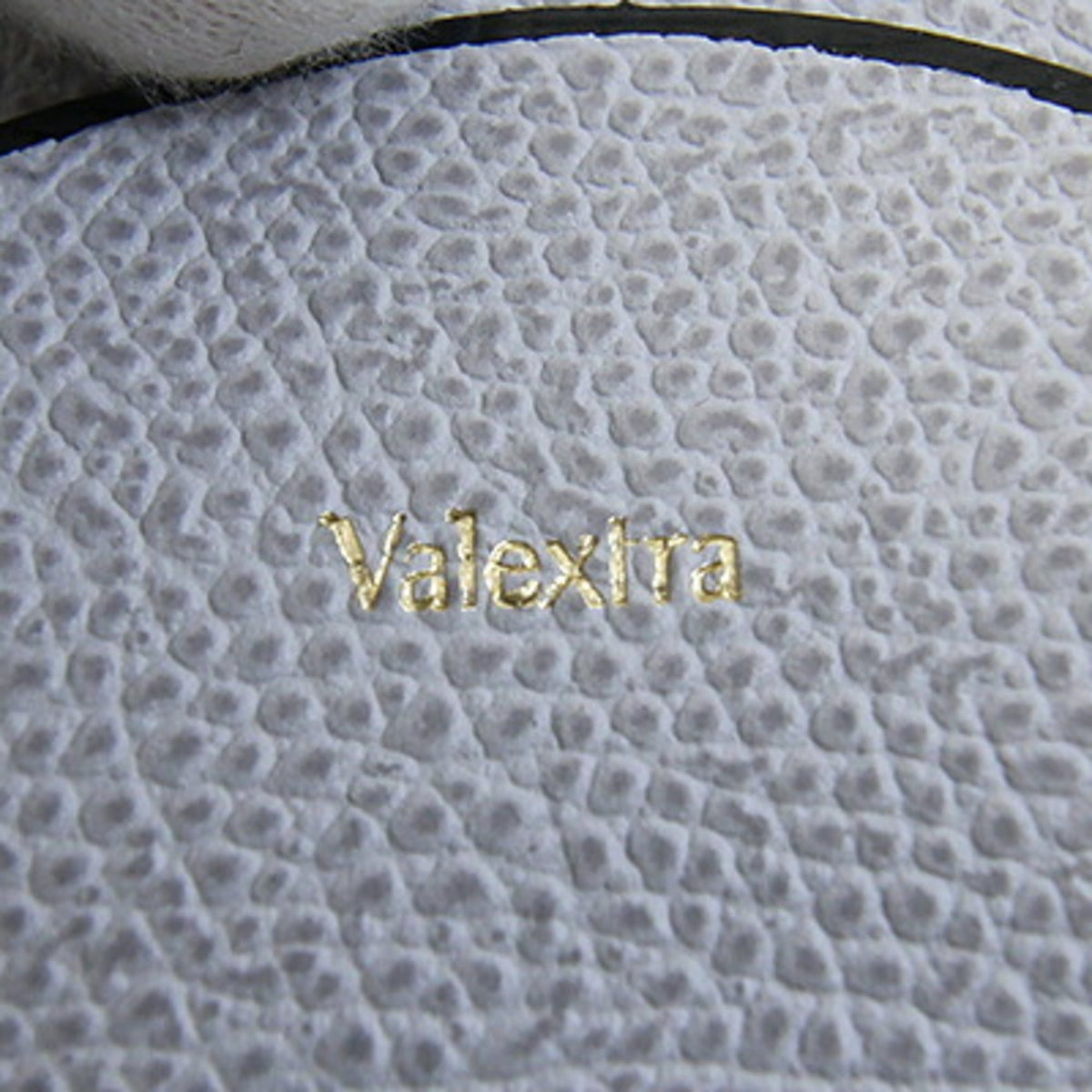 Valextra