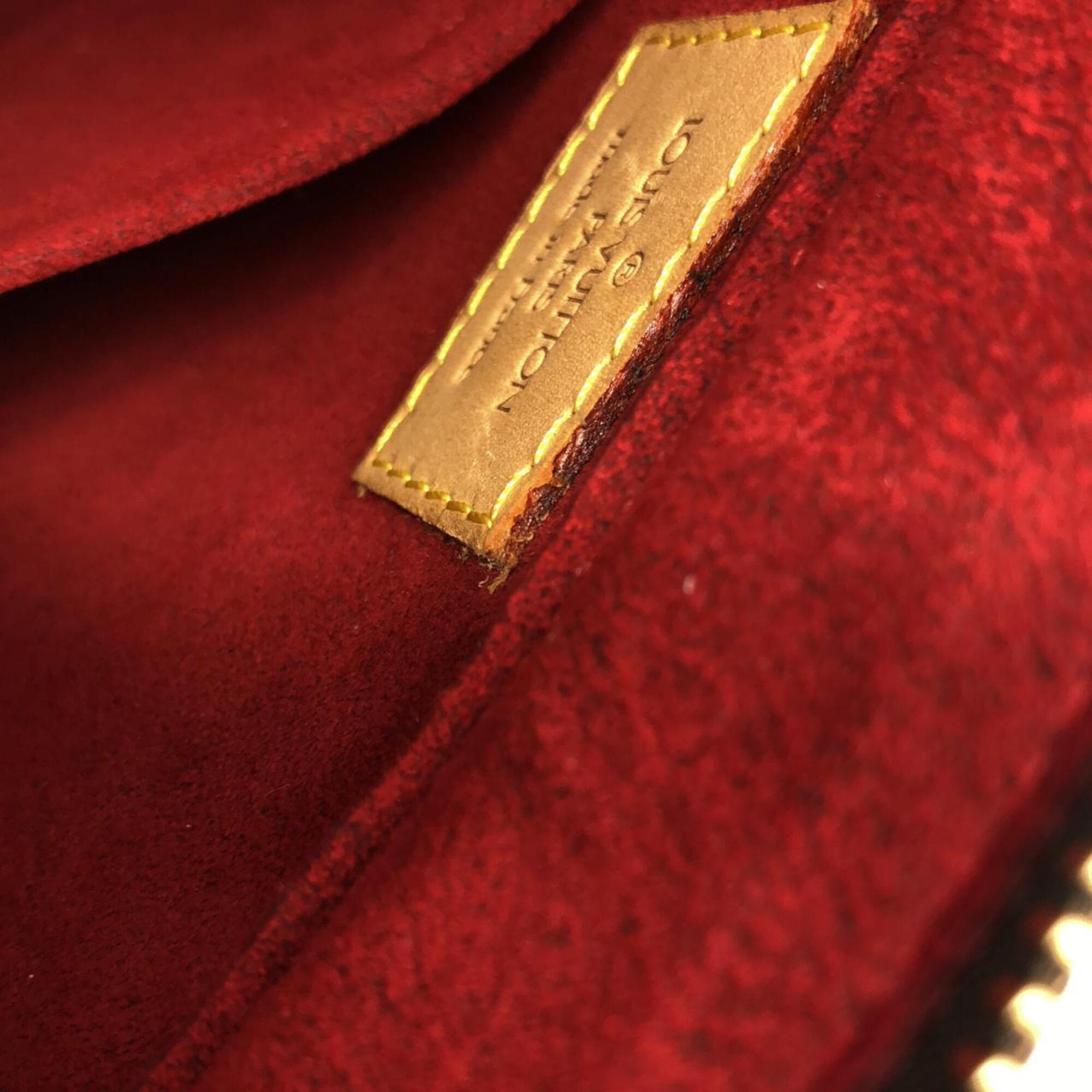 Louis Vuitton Marron Coated Canvas Shoulder Bag (Pre-Owned)