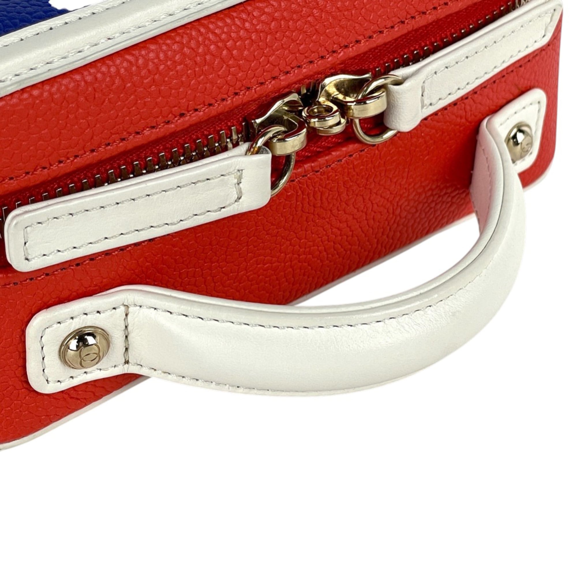 Chanel Matelasse Blue Red Color White Grained Calfskin Shoulder Bag Vanity Bag (Pre-Owned)