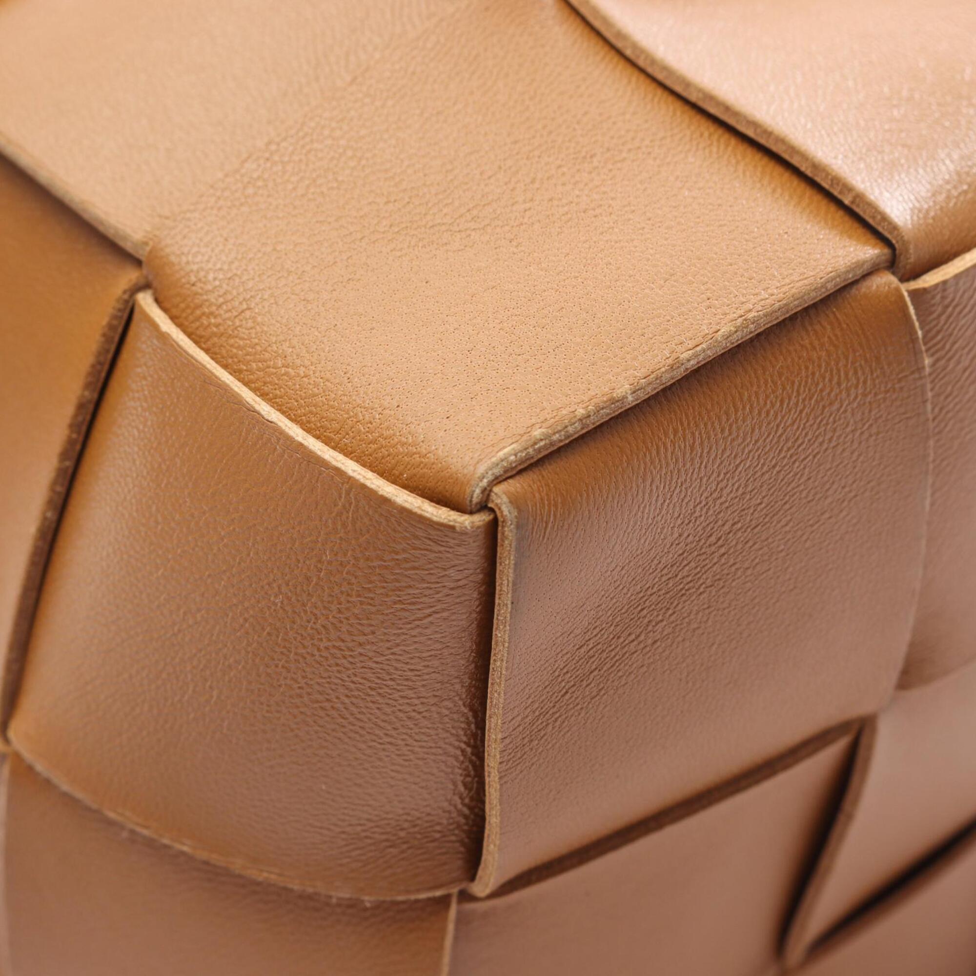 Bottega Veneta Brown Leather Handbag Shoulder Bag (Pre-Owned)