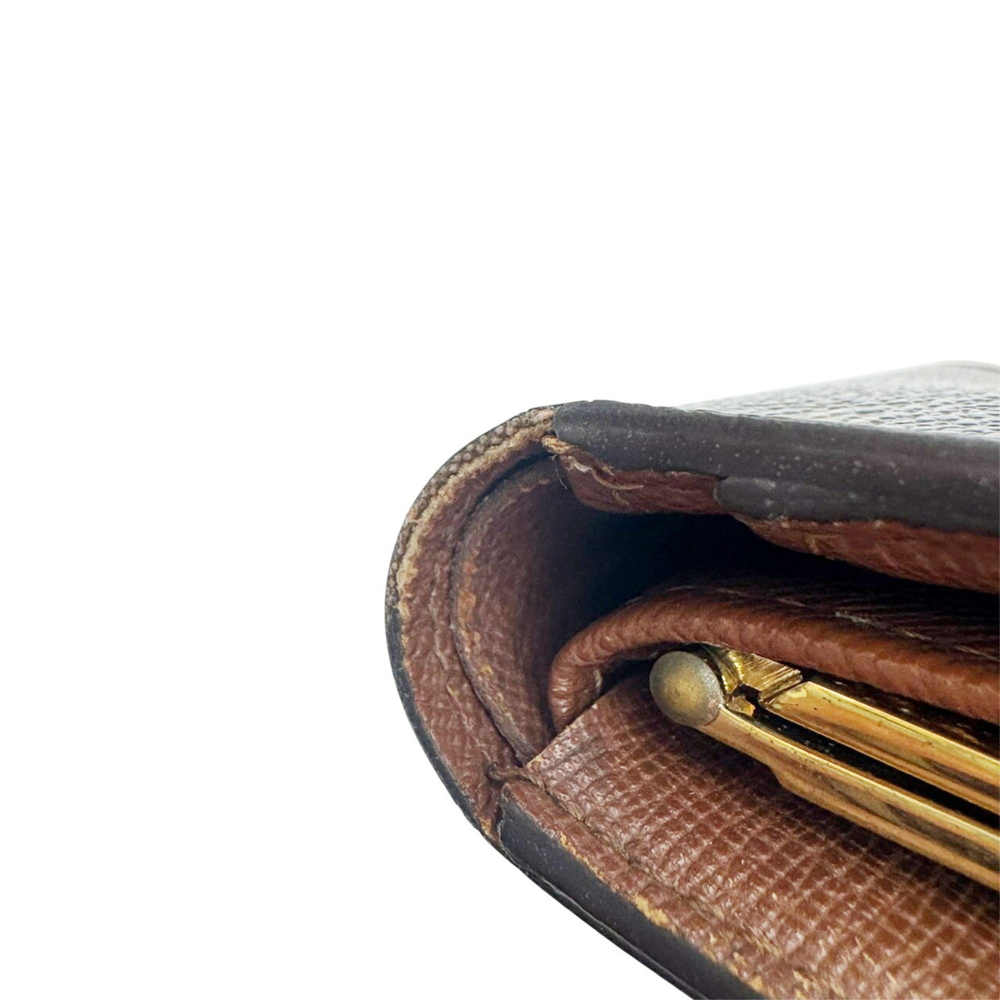 Louis Vuitton Monogram Brown Monogram Wallet (Bi-Fold) (Pre-Owned)