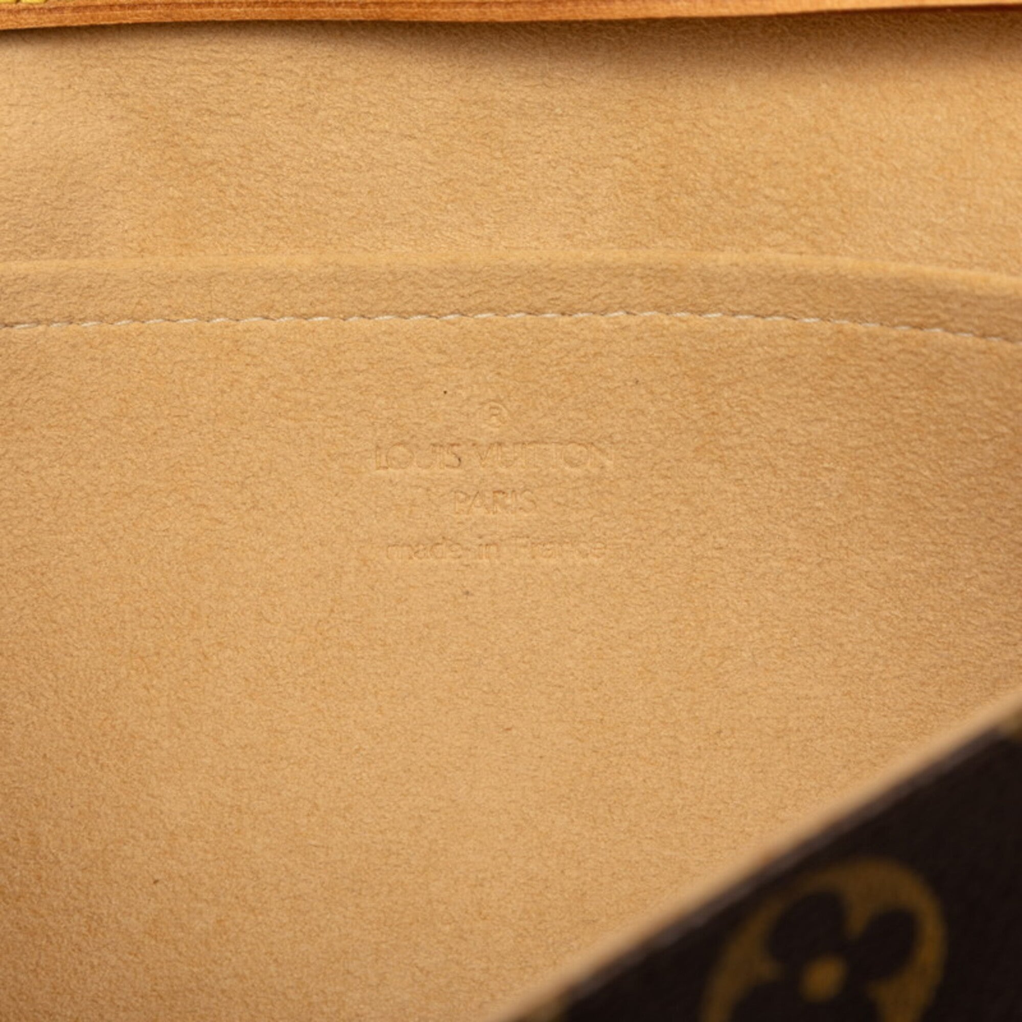 Louis Vuitton Brown Pvc Leather Shoulder Bag (Pre-Owned)