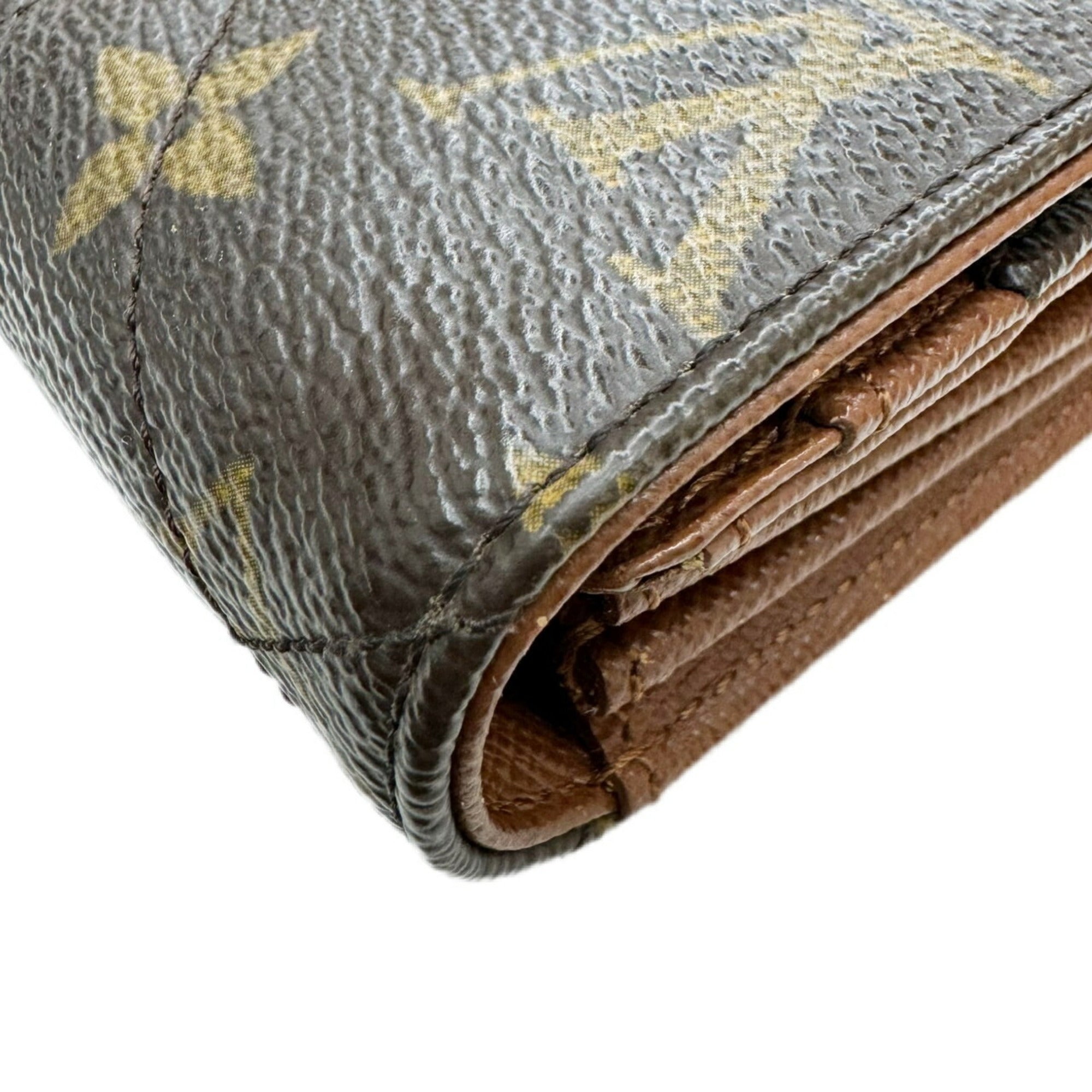 Louis Vuitton Brown Monogram Wallet (Bi-Fold) (Pre-Owned)