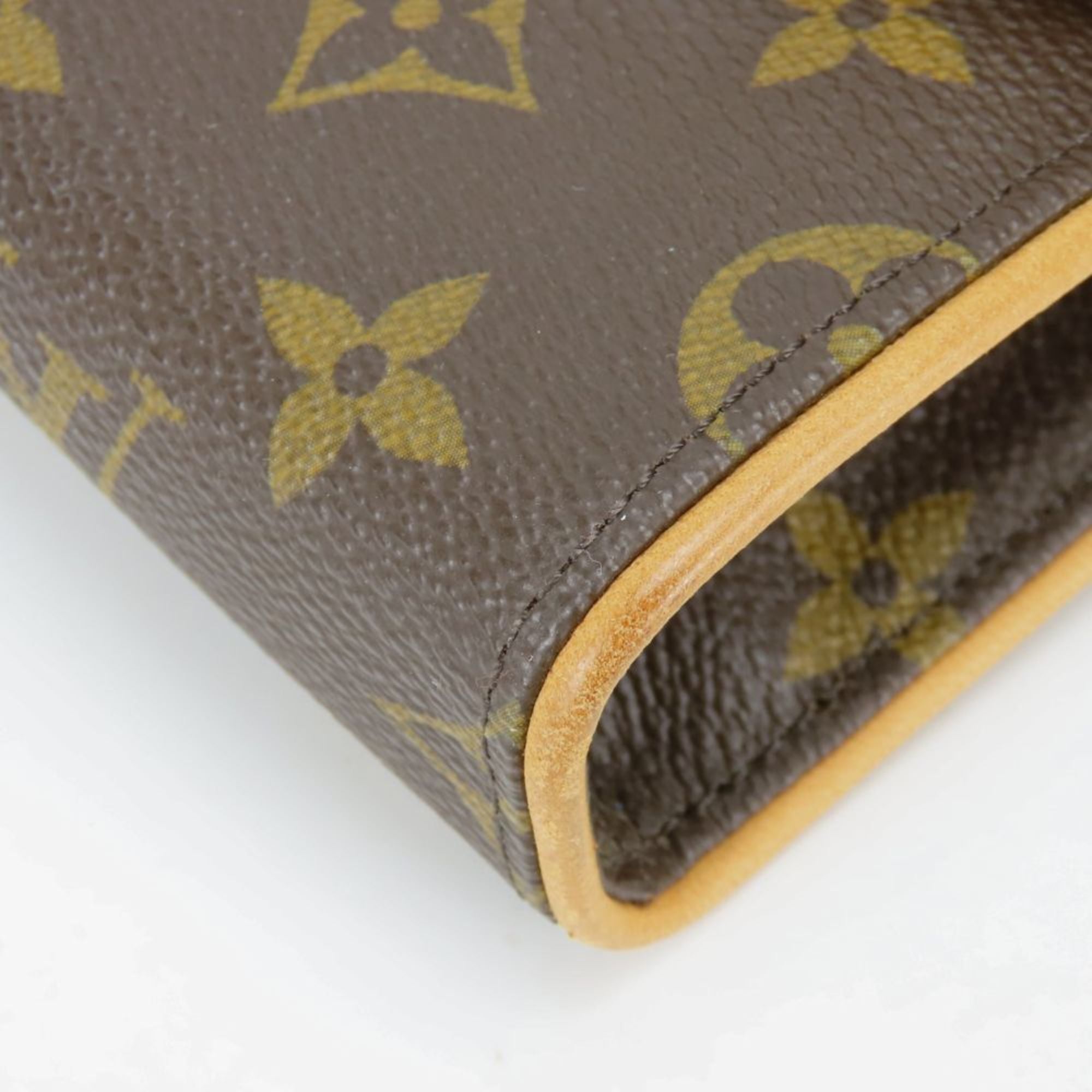 Louis Vuitton Monogram Brown Monogram Leather Fanny Pack Pochette (Pre-Owned)