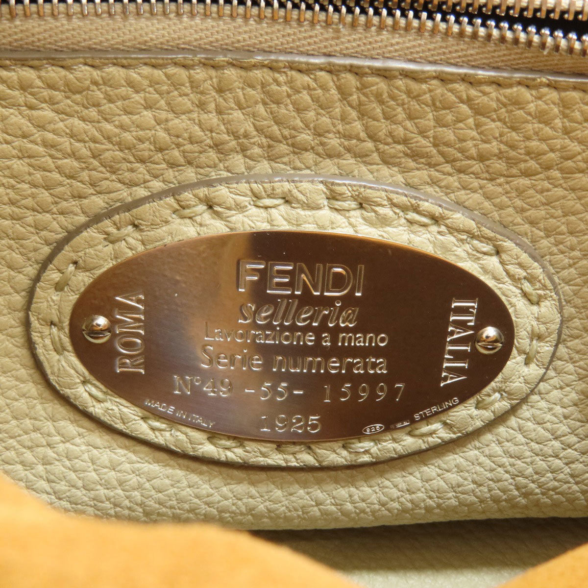 Fendi Peekaboo Brown Leather Handbag (Pre-Owned)
