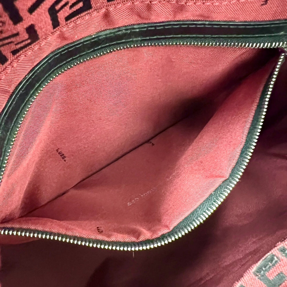 Fendi Black Red Color Canvas Leather Shoulder Bag (Pre-Owned)