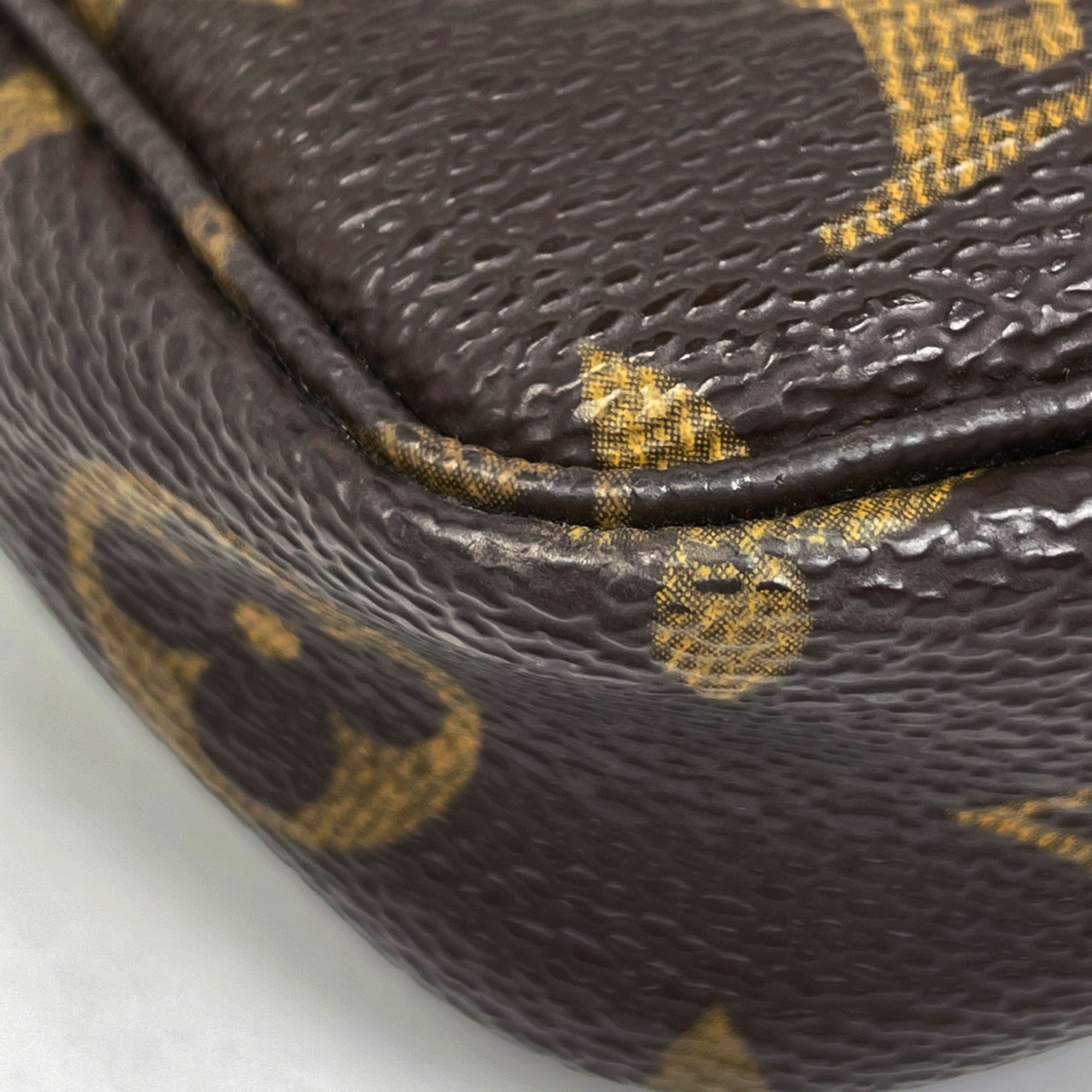 Louis Vuitton Monogram Brown Monogram Pochette Pouch (Pre-Owned)