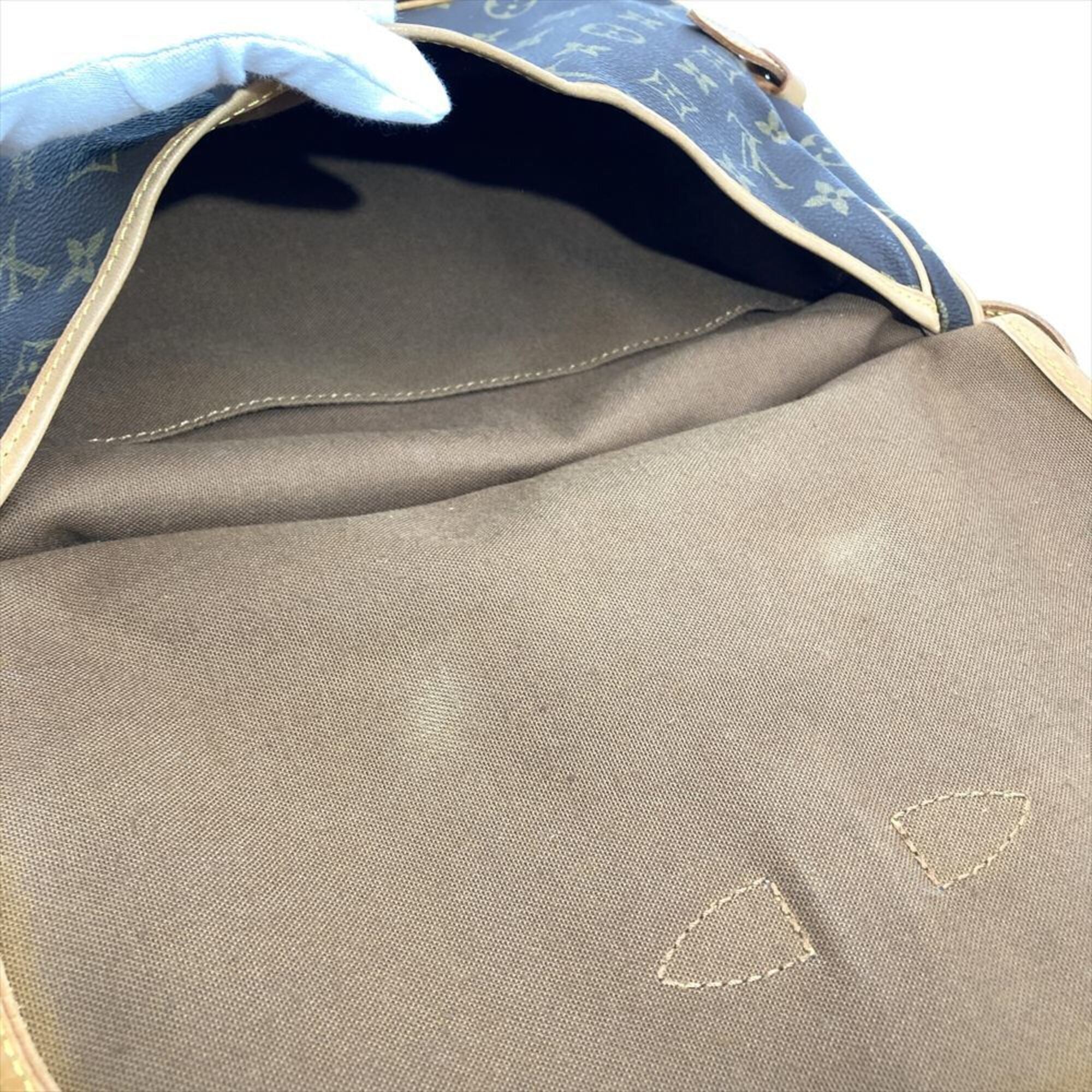 Louis Vuitton Brown Monogram Monogram Shoulder Bag (Pre-Owned)