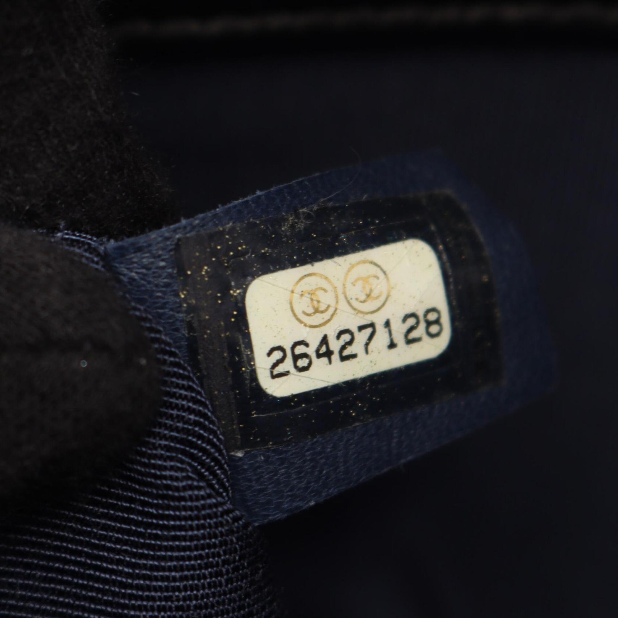 Chanel Black Navy Leather Handbag Shoulder Bag (Pre-Owned)