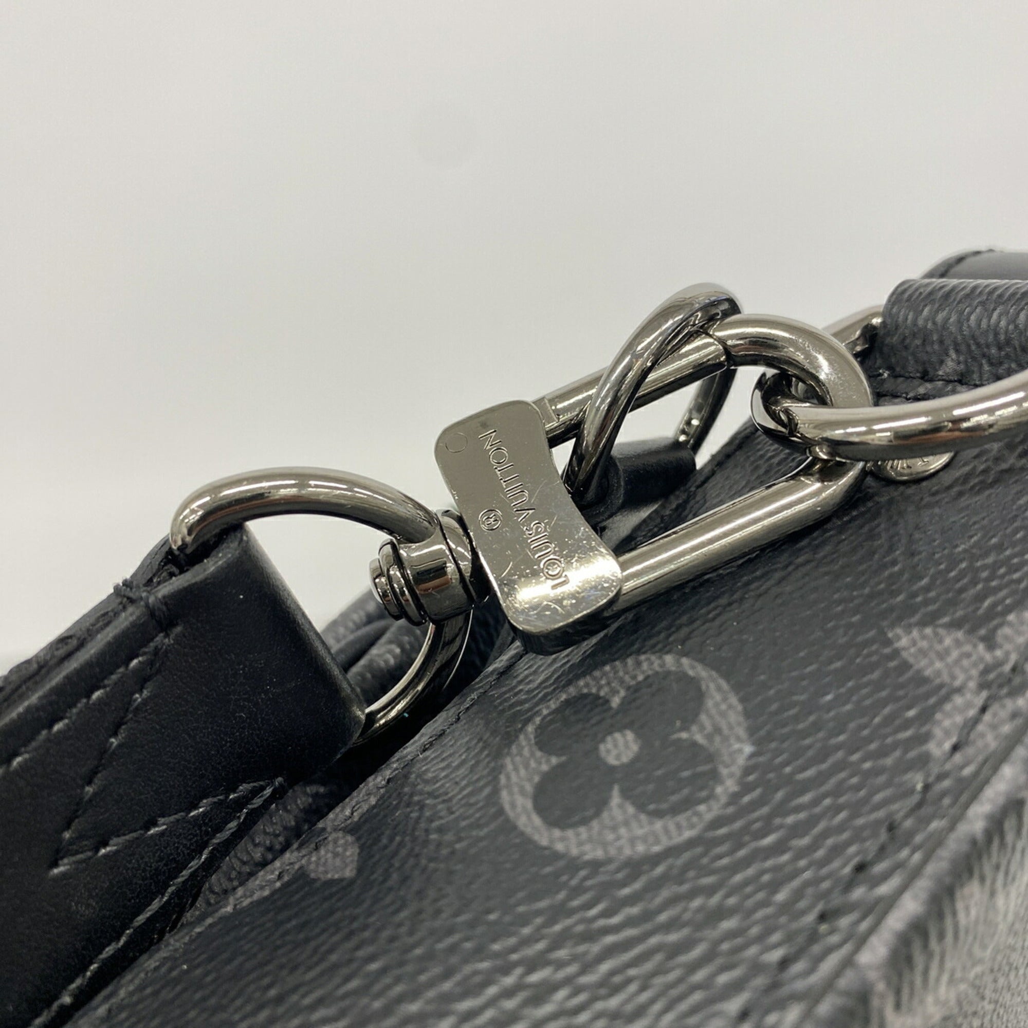 Louis Vuitton Black Gray Shoulder Bag (Pre-Owned)