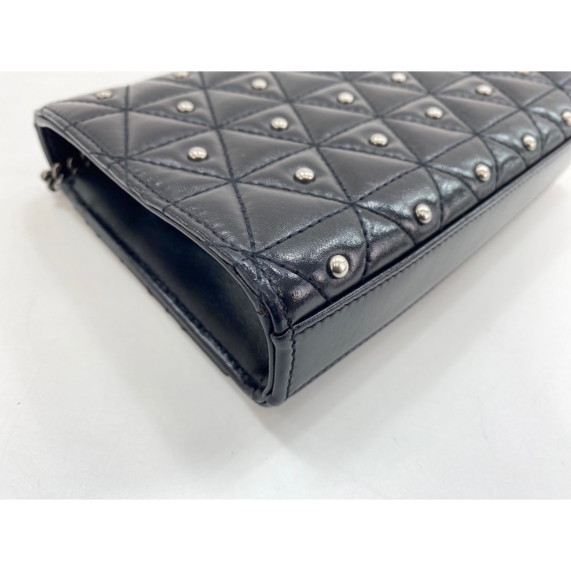 Yves Saint Laurent Black Shoulder Bag (Pre-Owned)