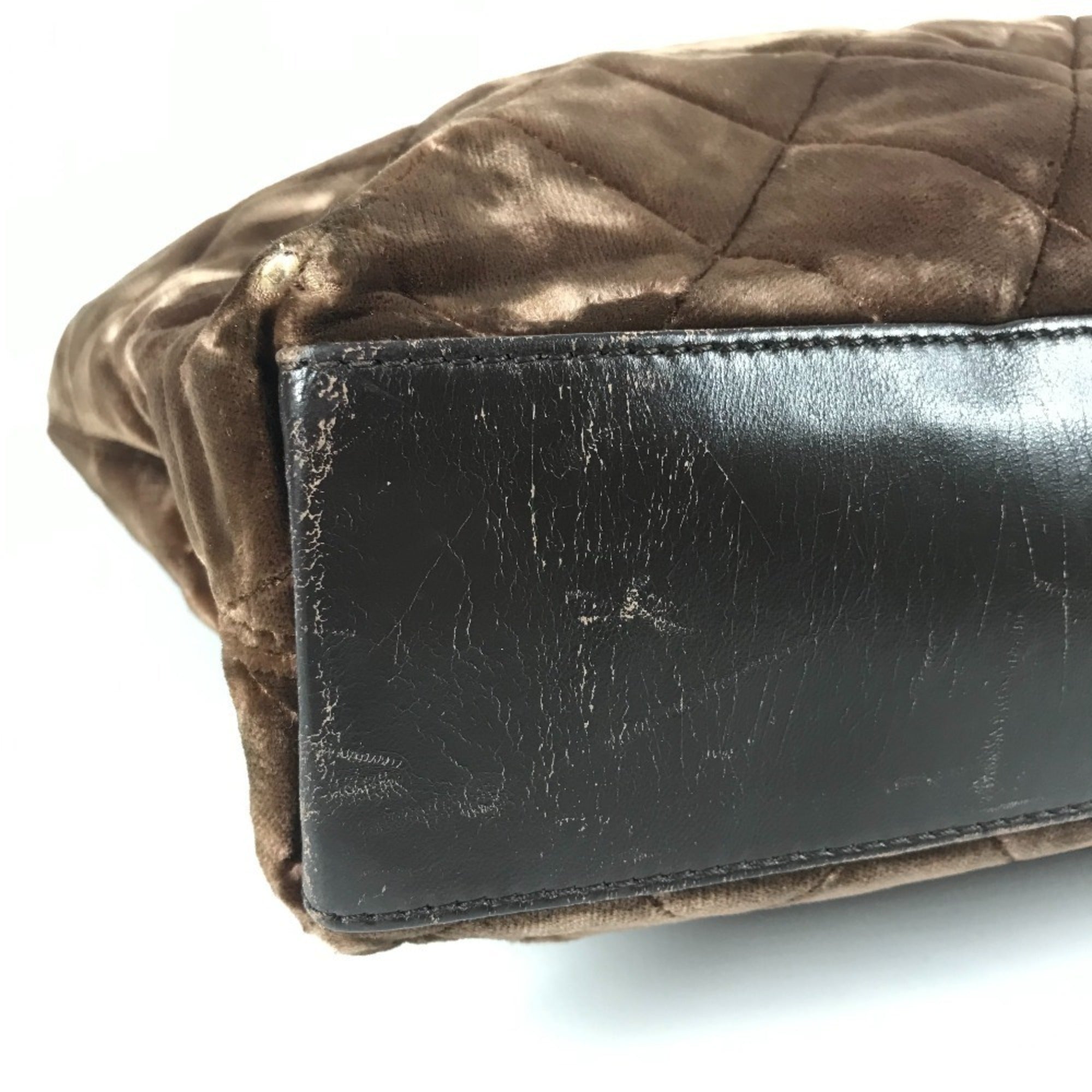 Chanel Brown Handbag (Pre-Owned)