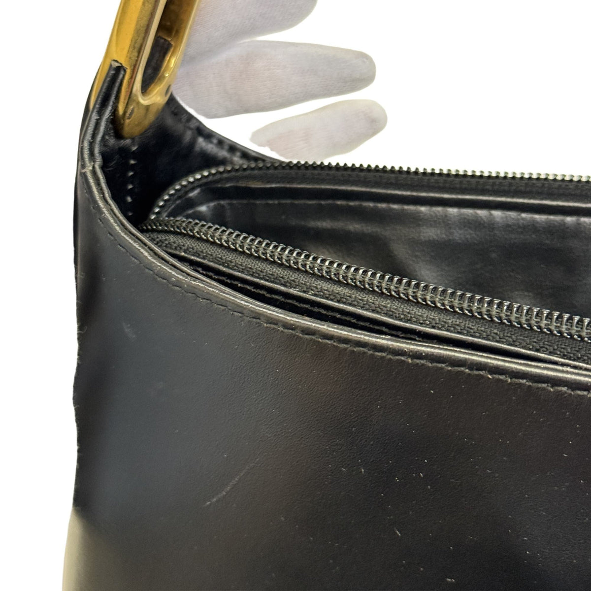 Bally Black Leather Pochette Shoulder Bag (Pre-Owned)