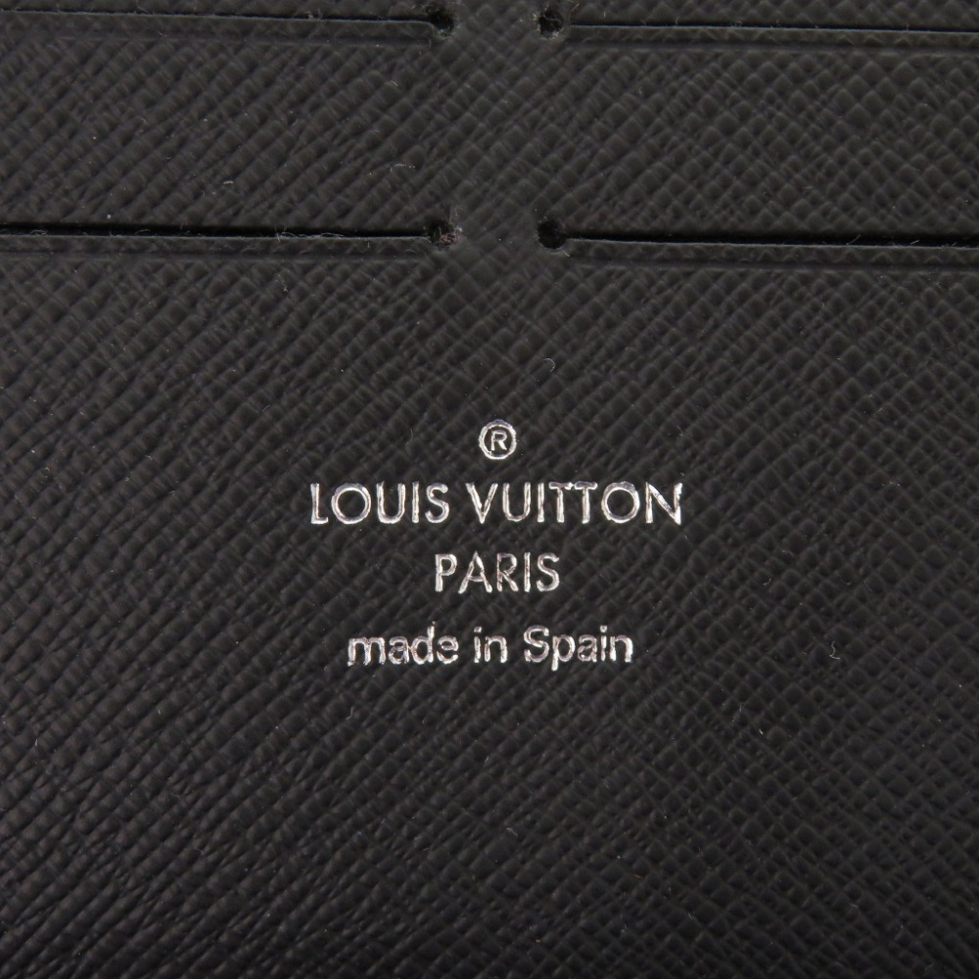 Louis Vuitton Noir Leather Long Wallet (Bi-Fold) (Pre-Owned)