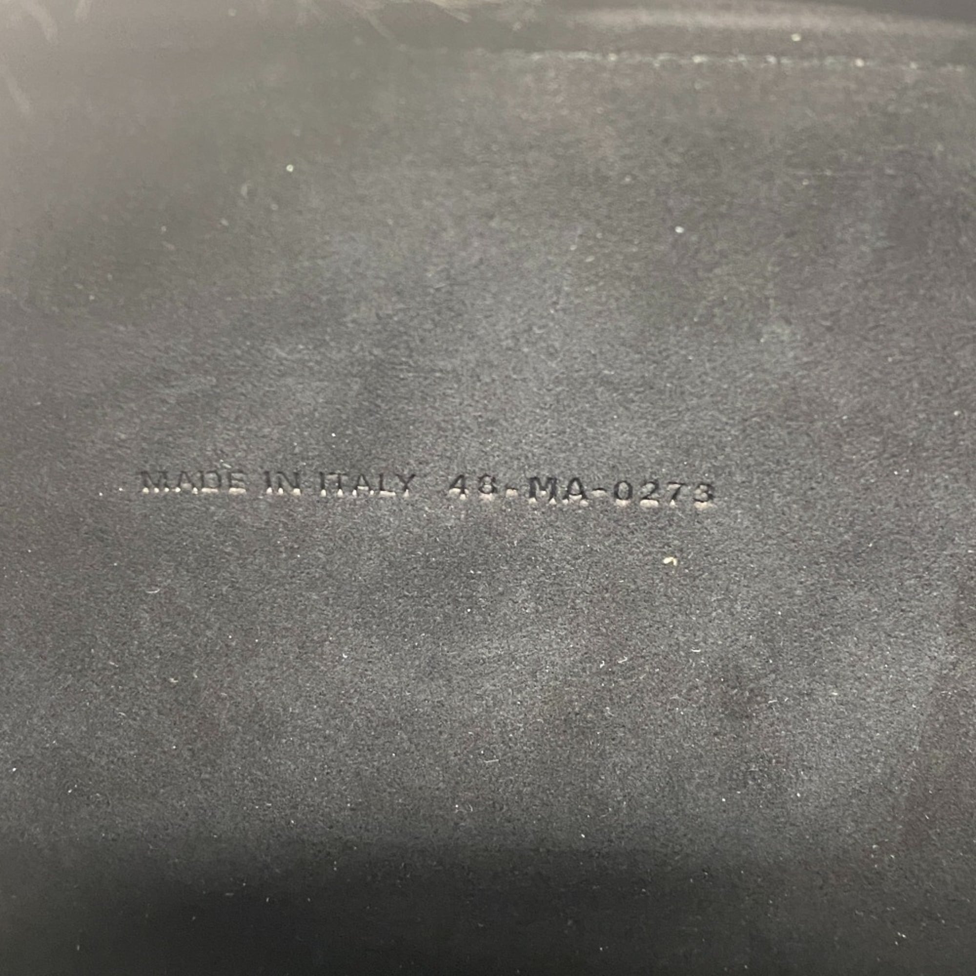 Christian Dior Black Leather Shoulder Bag (Pre-Owned)