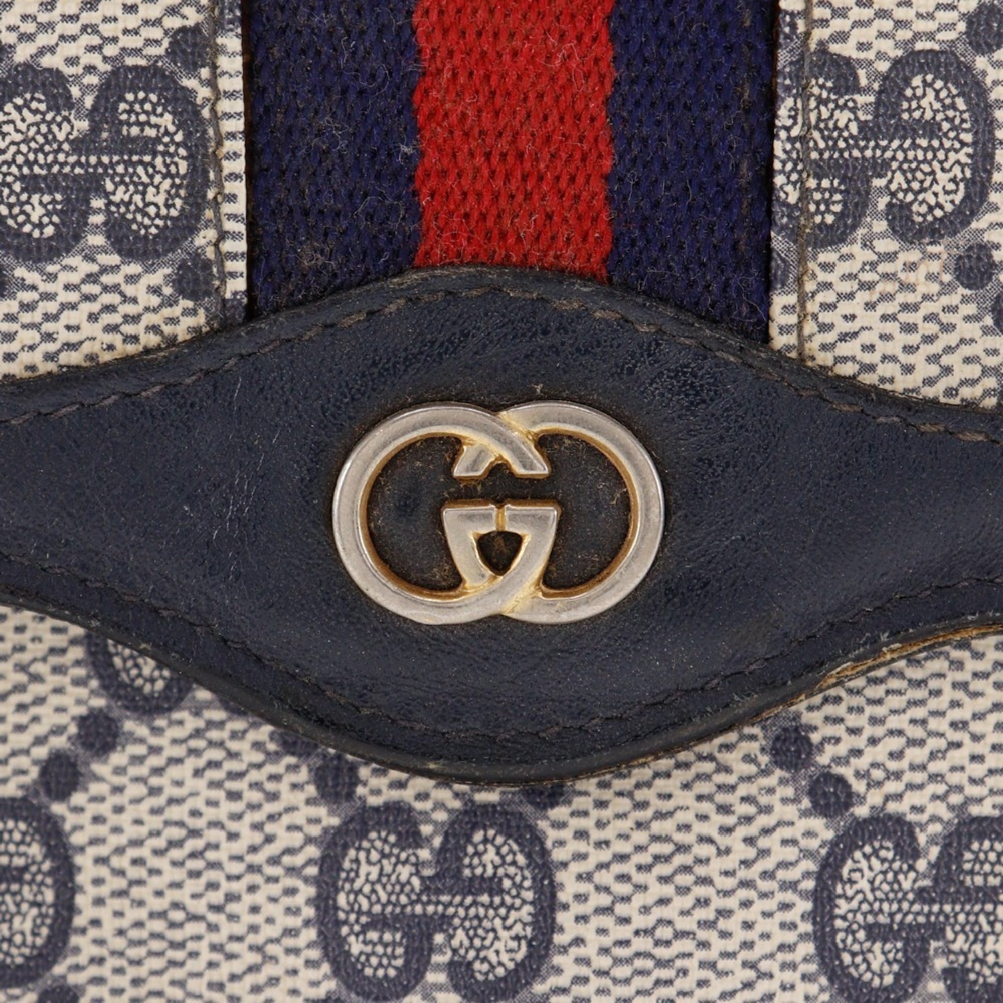 Gucci Navy Gg Supreme Pouch (Pre-Owned)
