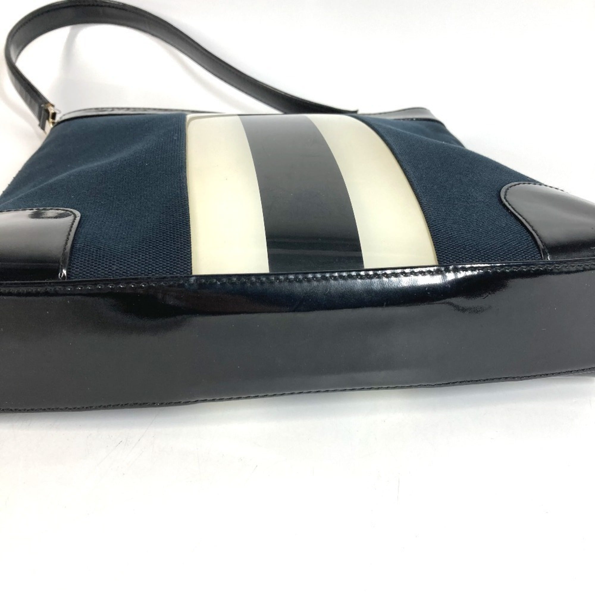 Gucci Black White Canvas Shoulder Bag Tote Bag (Pre-Owned)