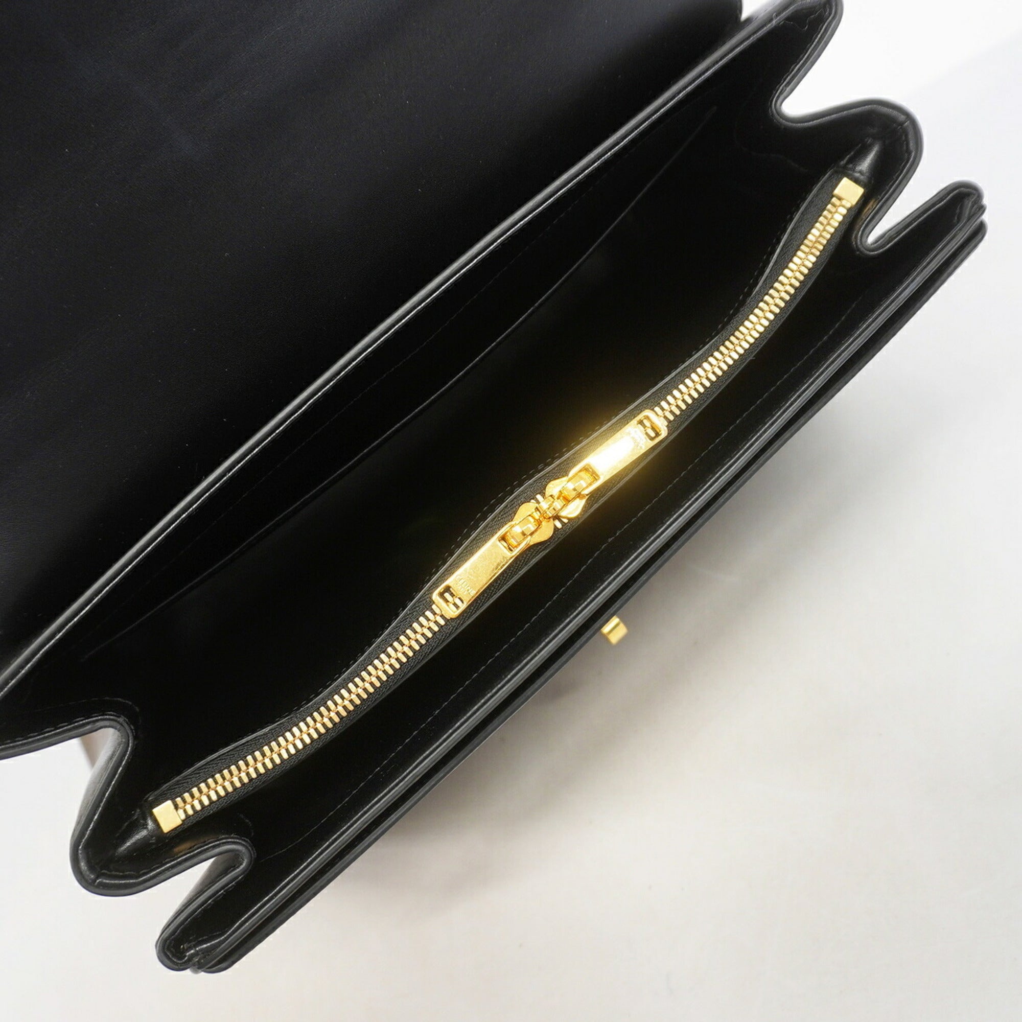 Celine Black Leather Handbag (Pre-Owned)