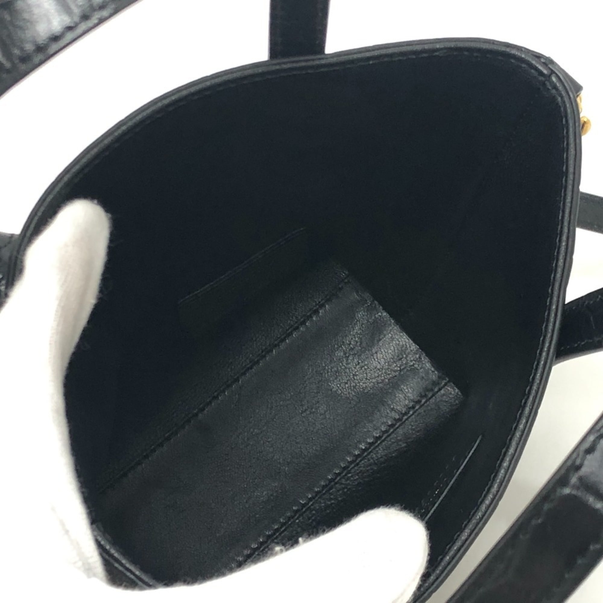 Yves Saint Laurent Black Leather Handbag (Pre-Owned)